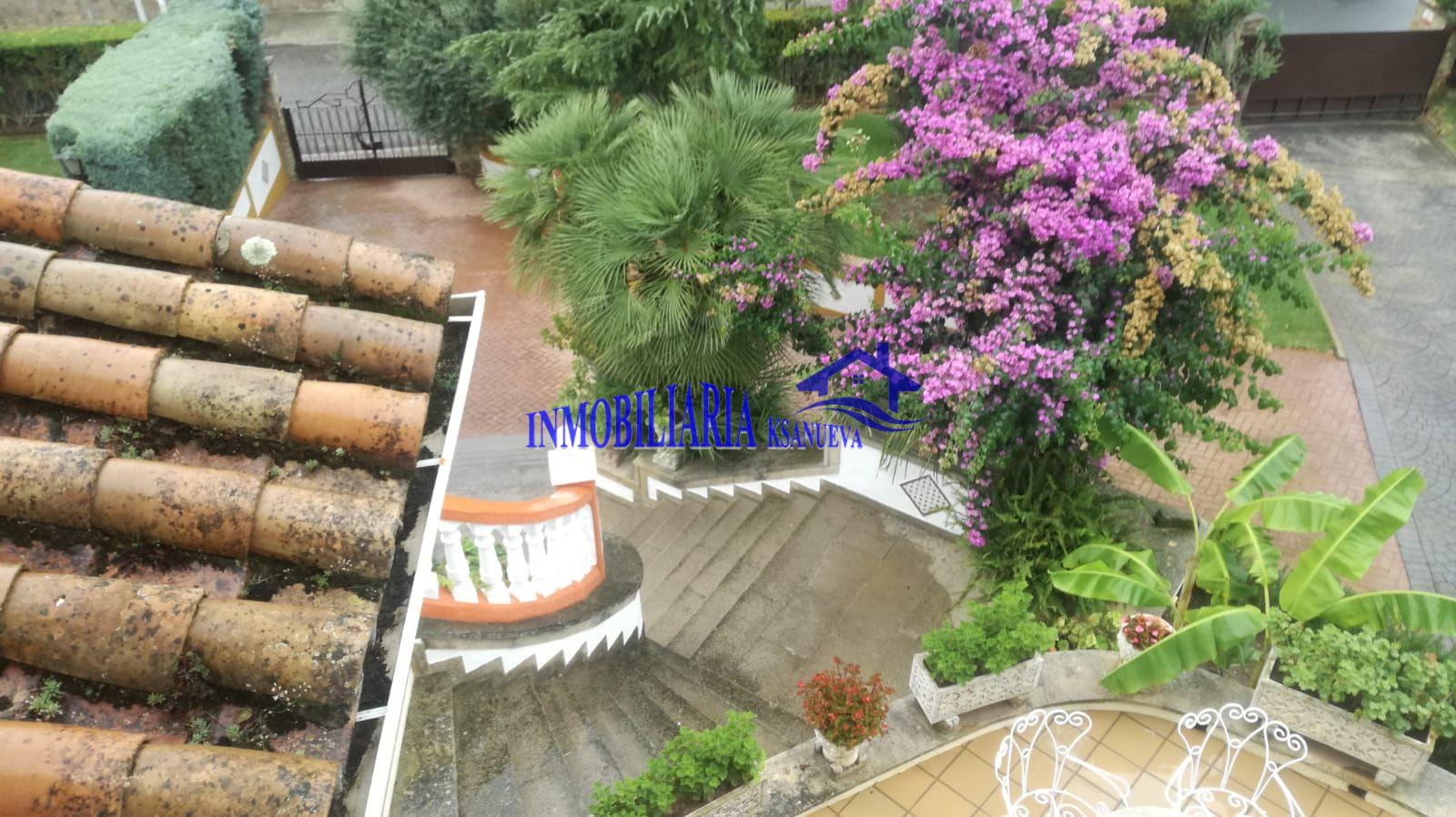 For sale of chalet in Córdoba