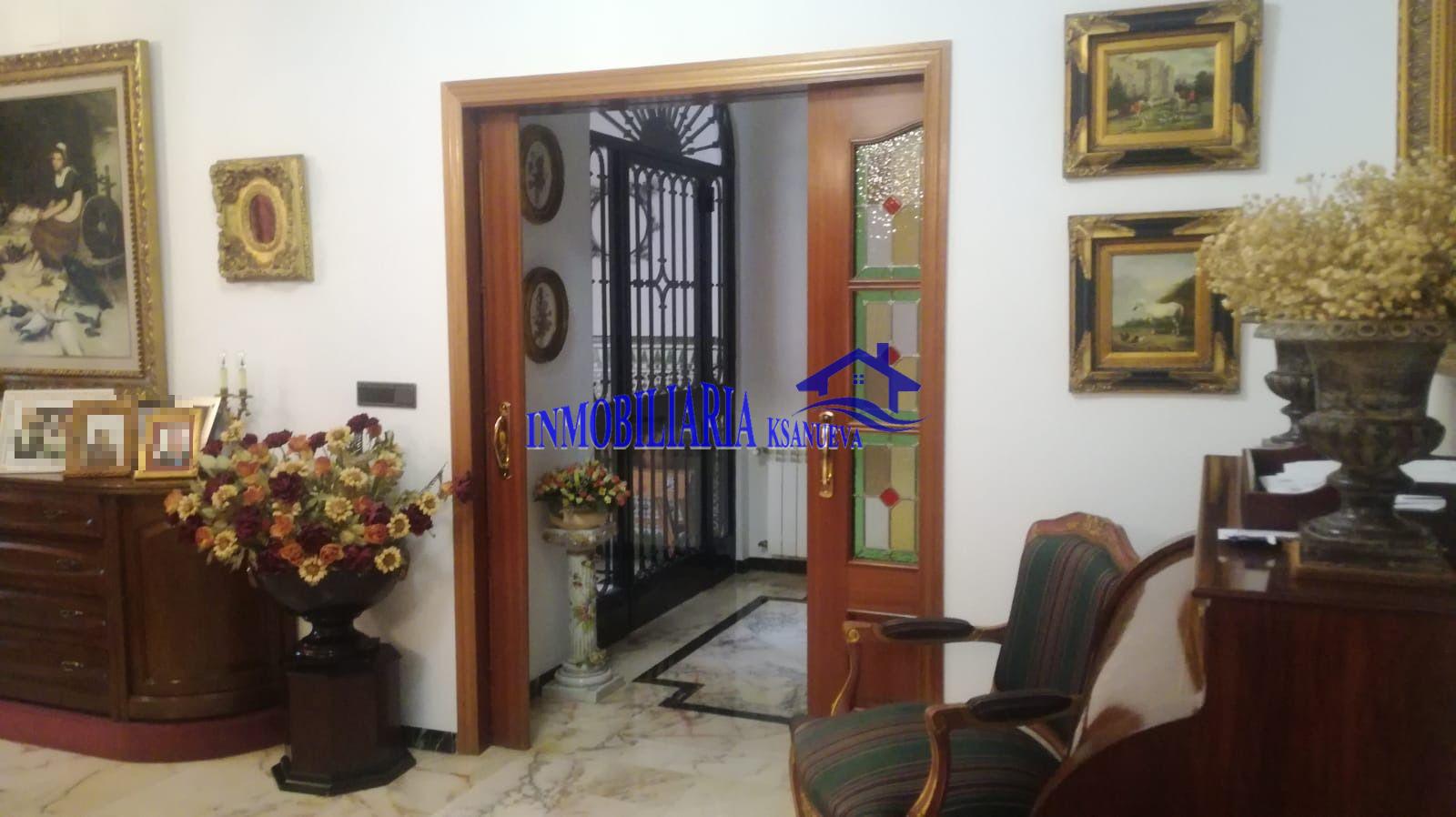 For sale of chalet in Córdoba
