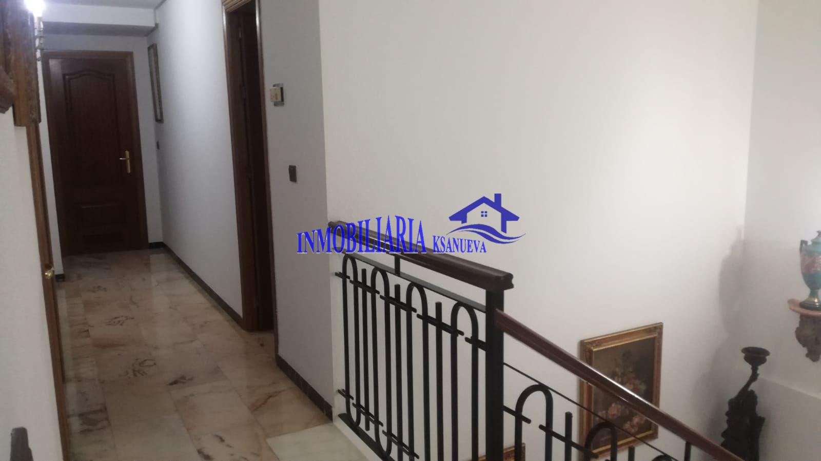 For sale of chalet in Córdoba