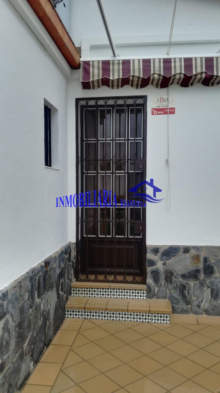 For sale of chalet in Córdoba