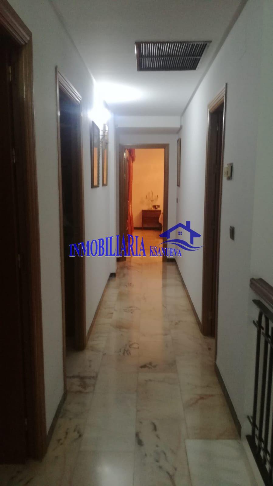 For sale of chalet in Córdoba