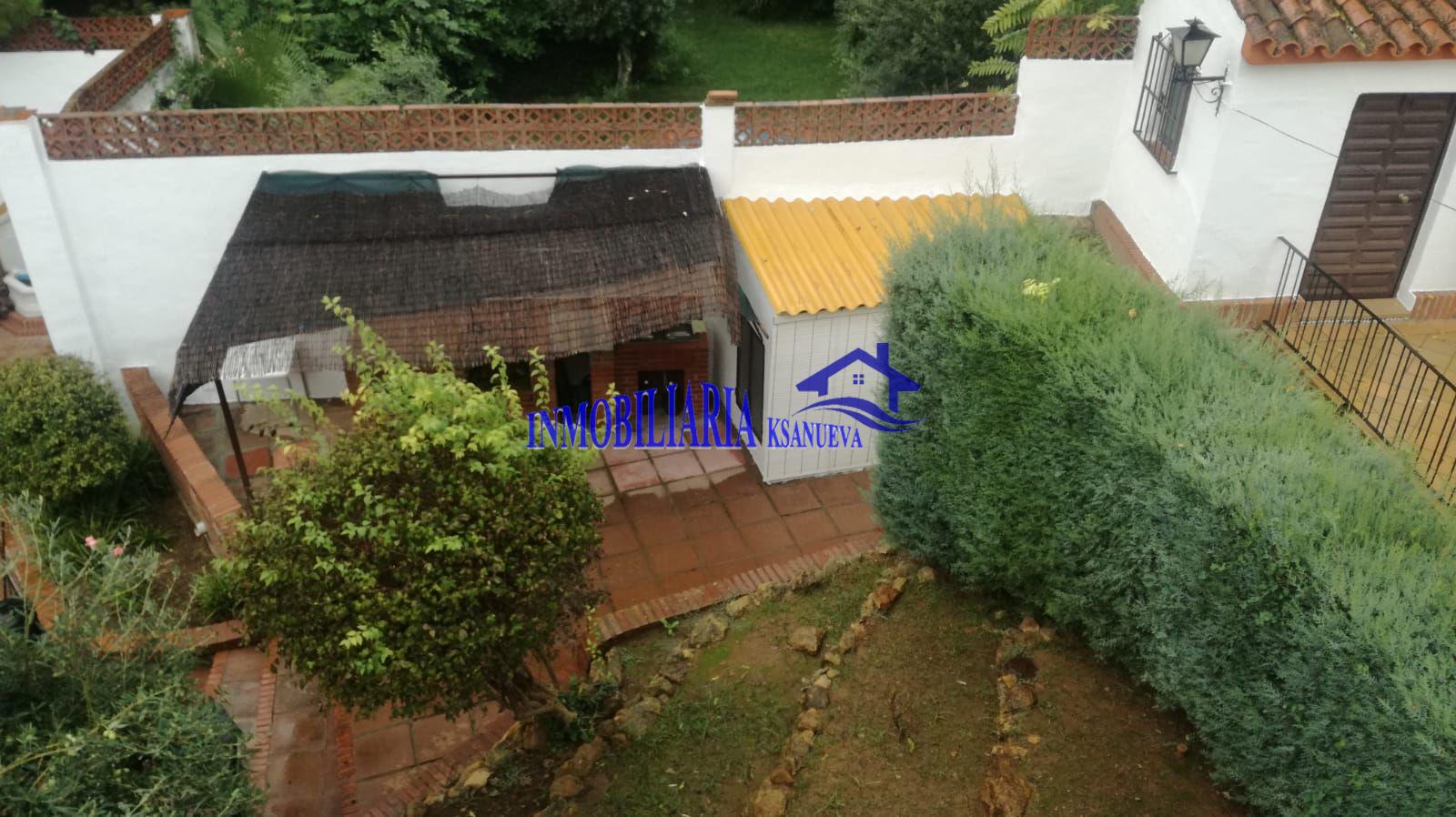For sale of chalet in Córdoba