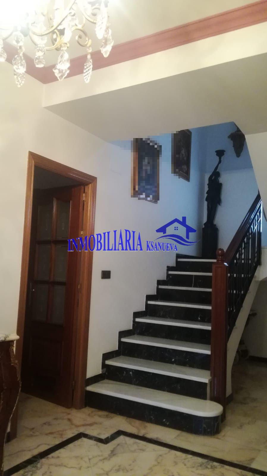 For sale of chalet in Córdoba