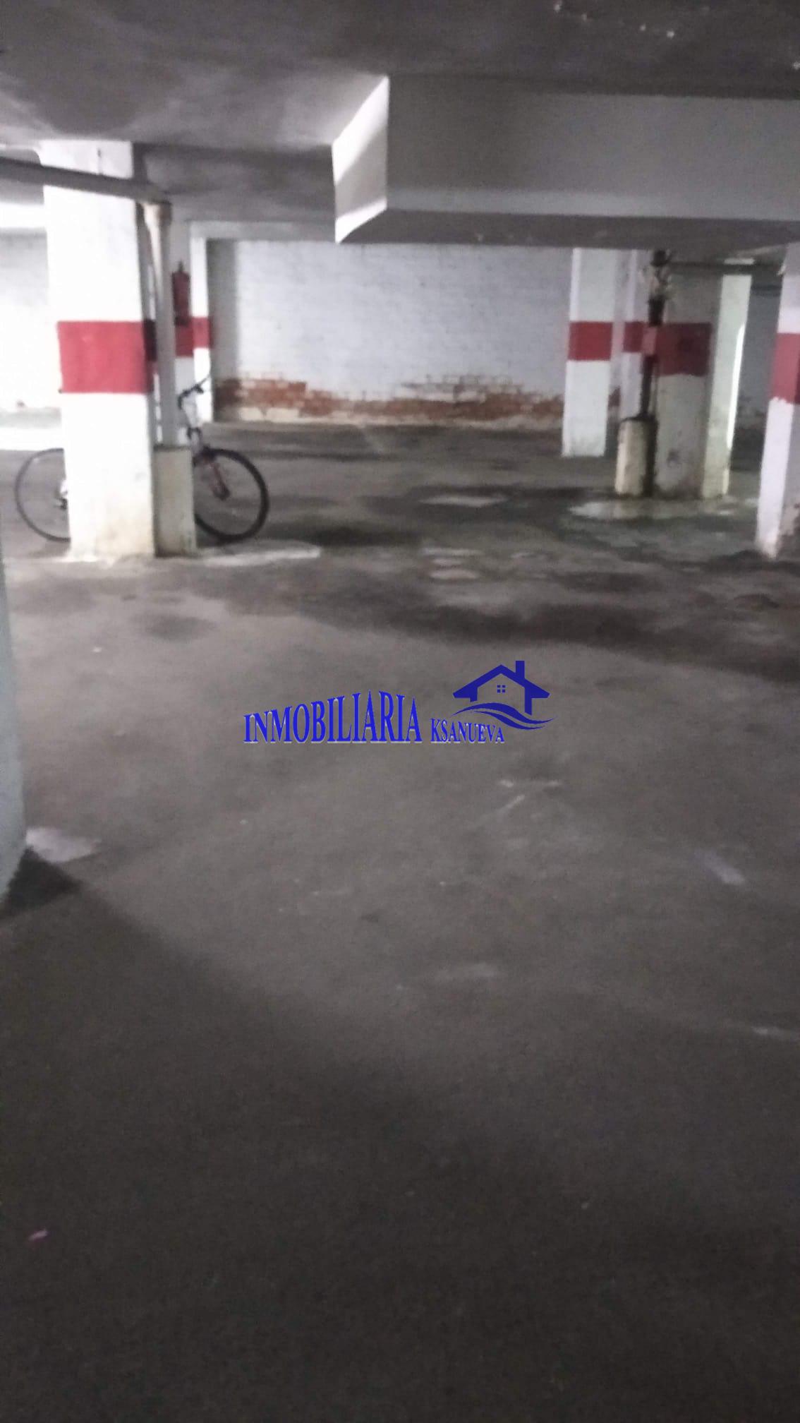 For sale of garage in Córdoba
