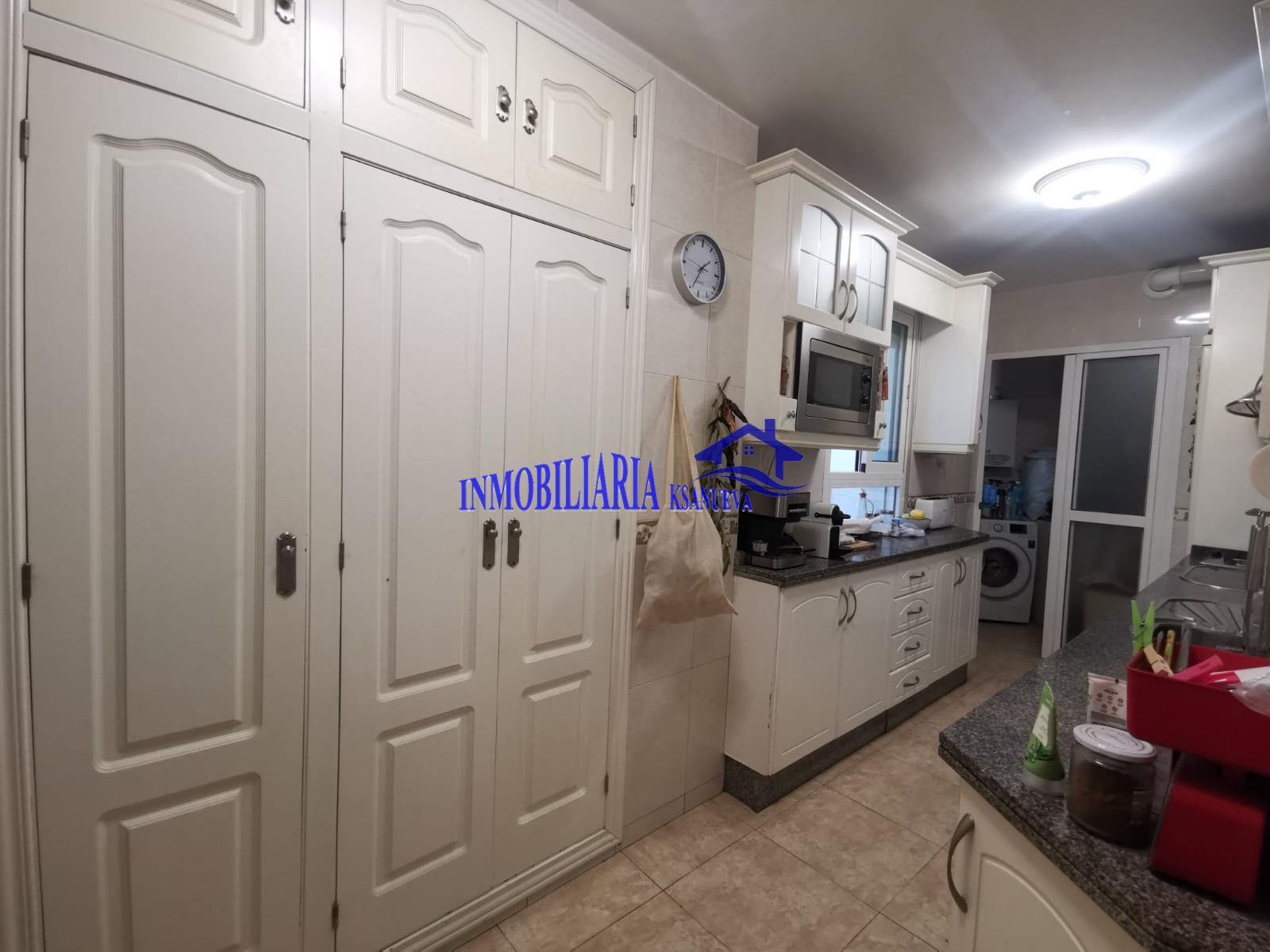 For sale of flat in Córdoba