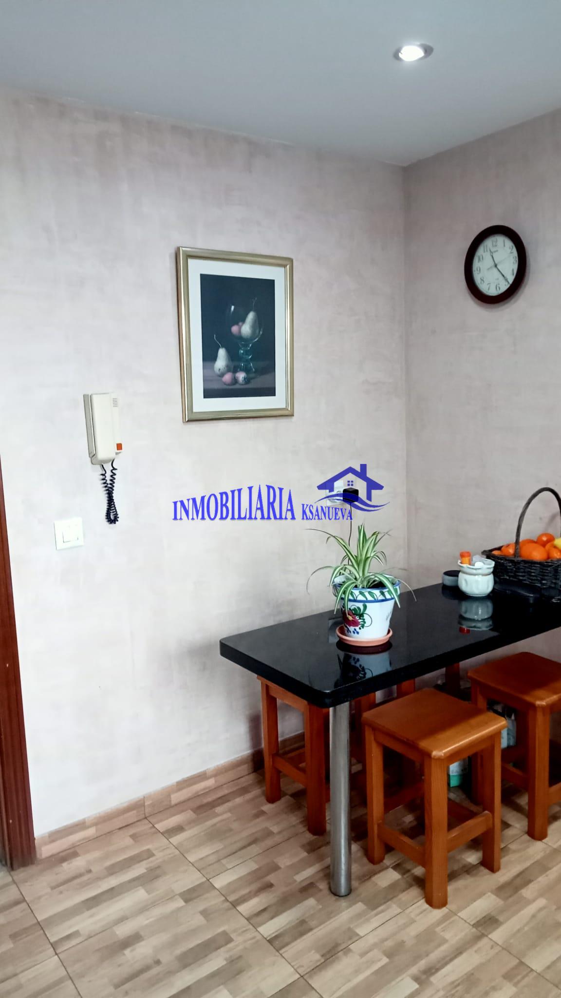 For sale of flat in Córdoba
