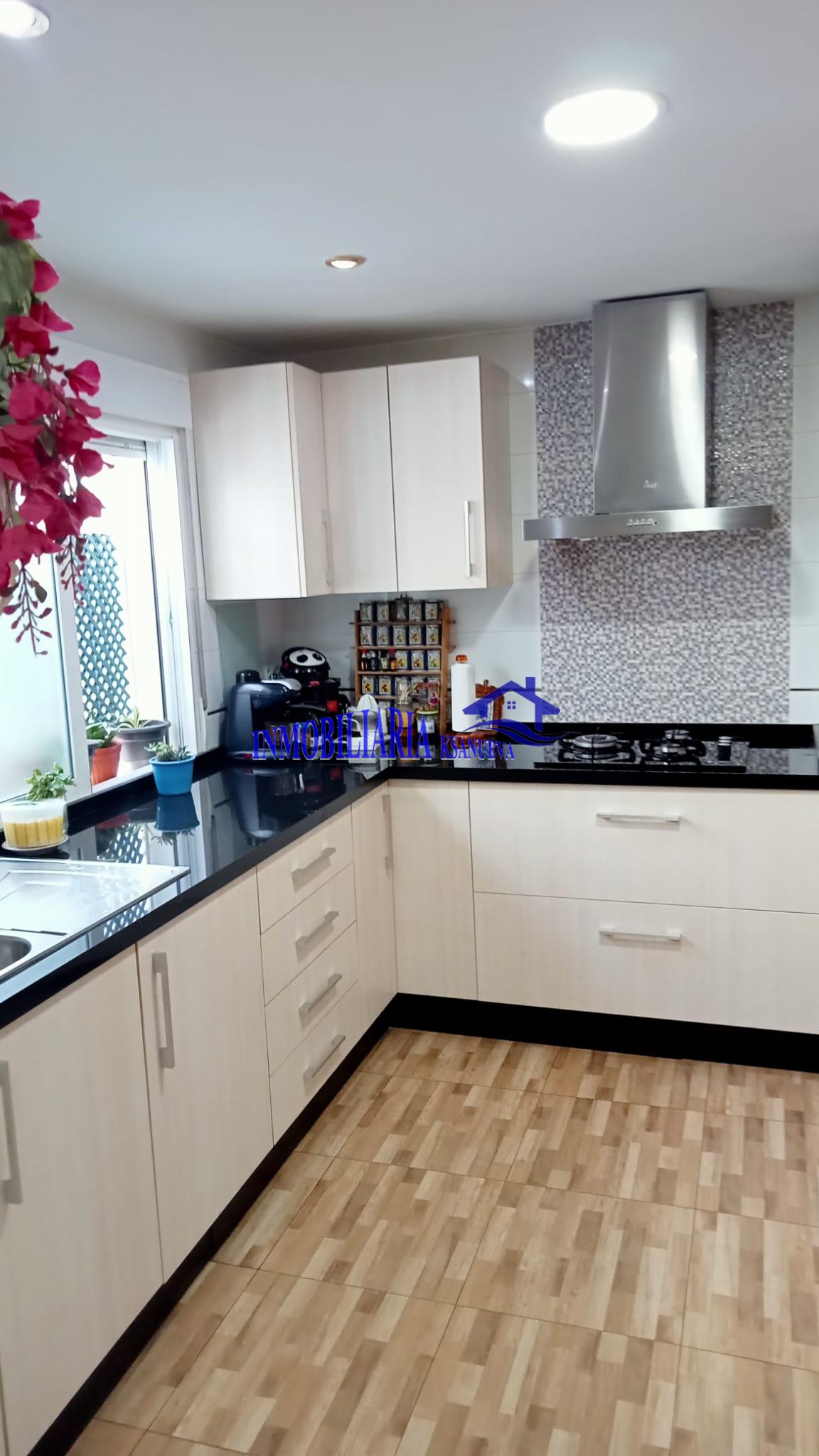 For sale of flat in Córdoba