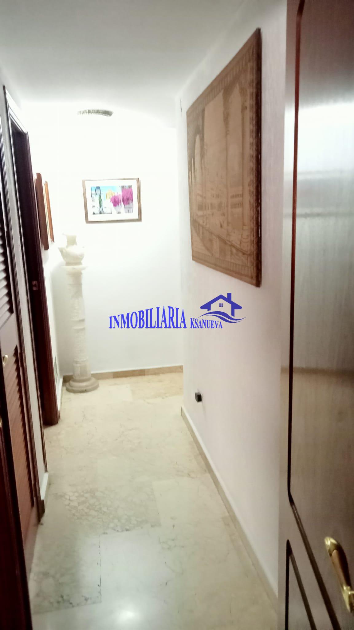 For sale of flat in Córdoba