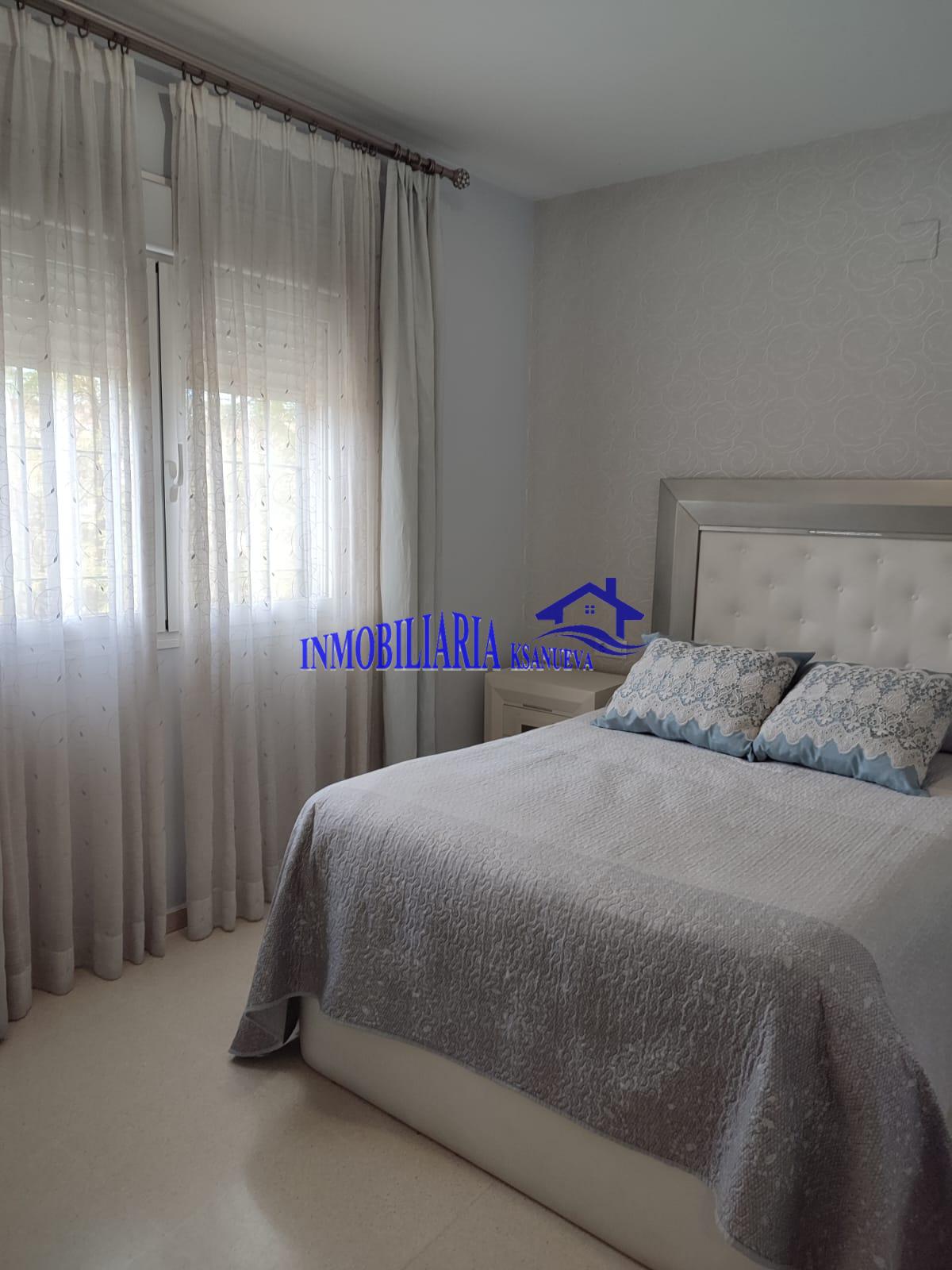 For sale of flat in Córdoba