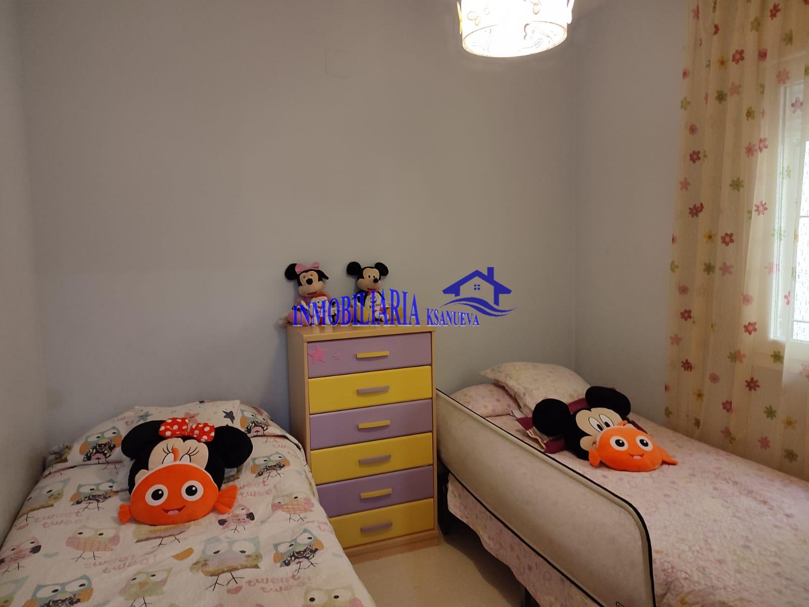 For sale of flat in Córdoba