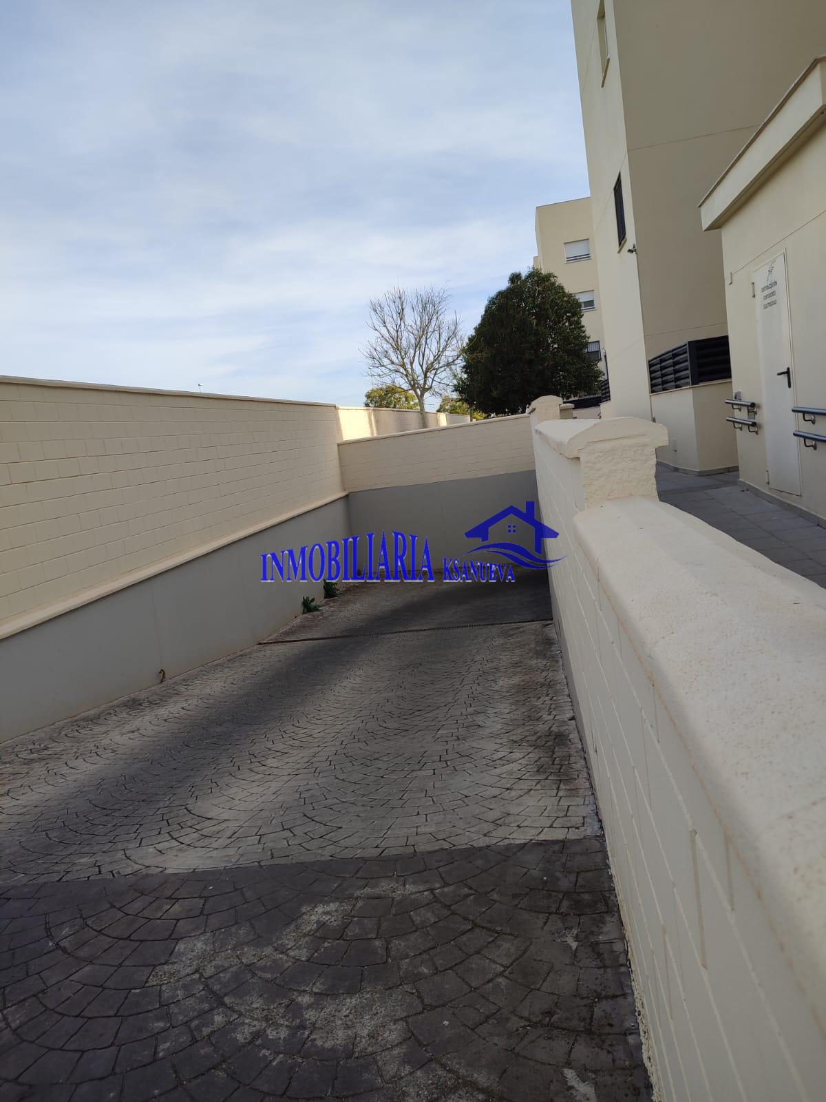 For sale of flat in Córdoba