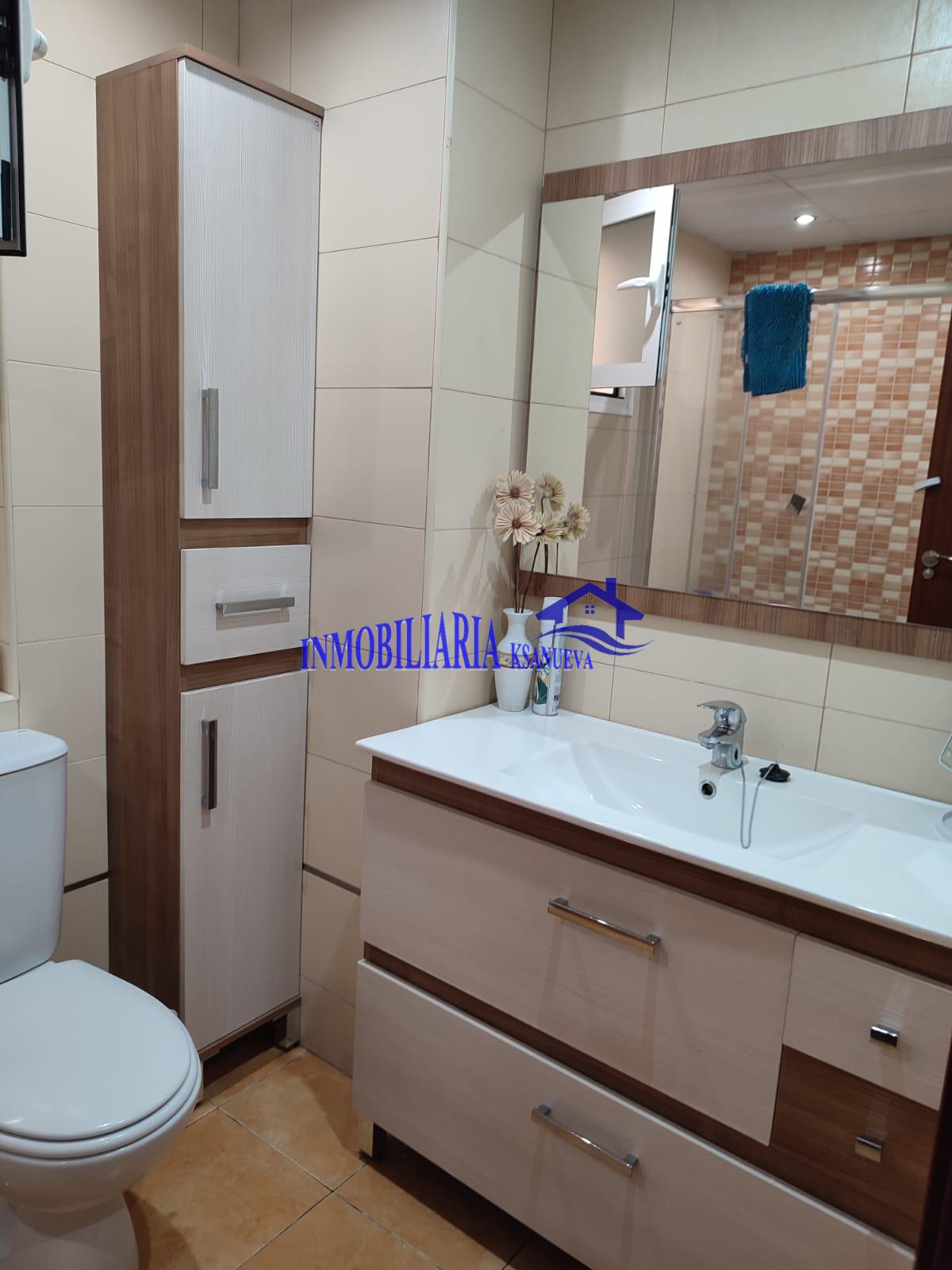 For sale of flat in Córdoba