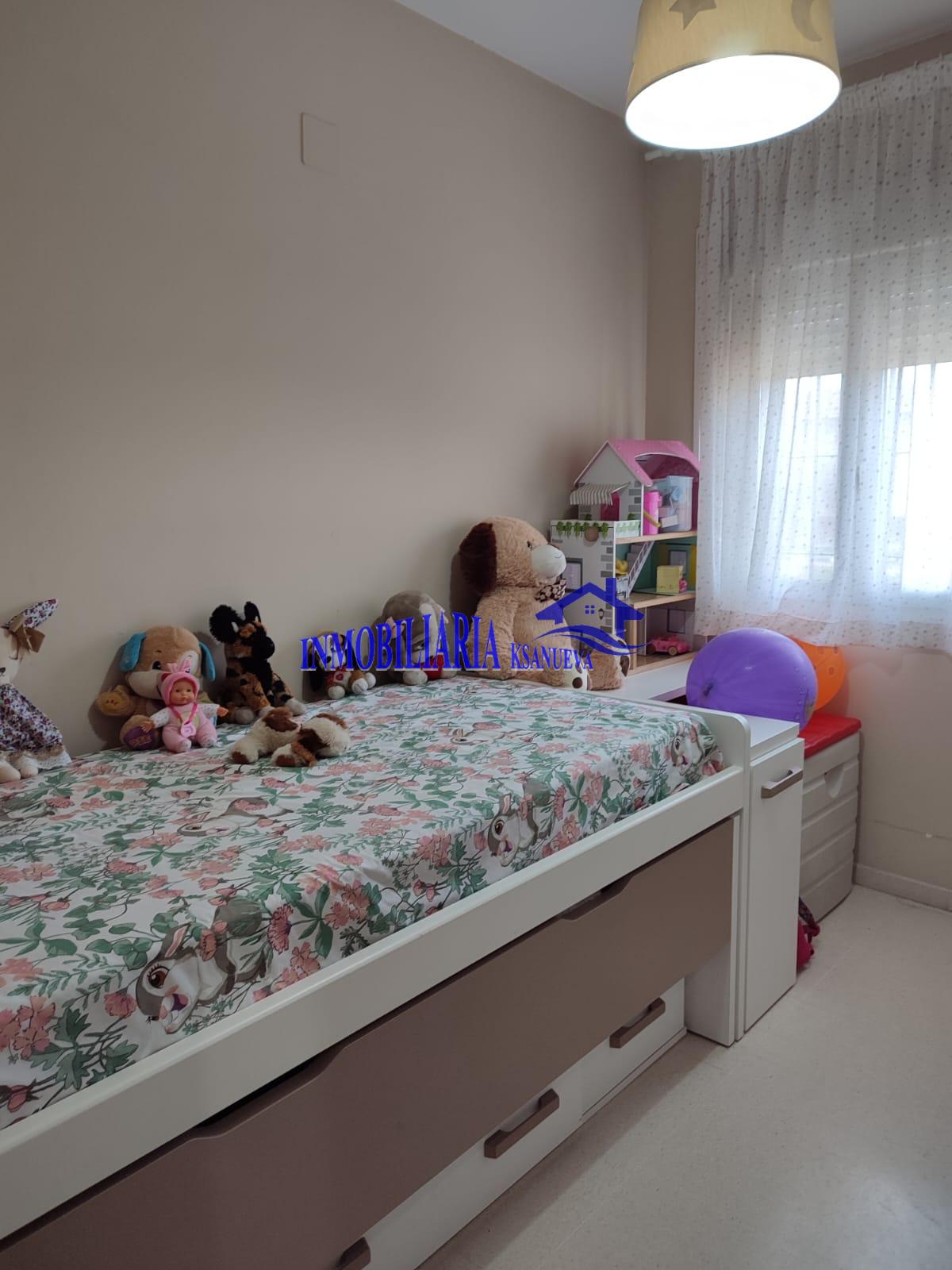 For sale of flat in Córdoba