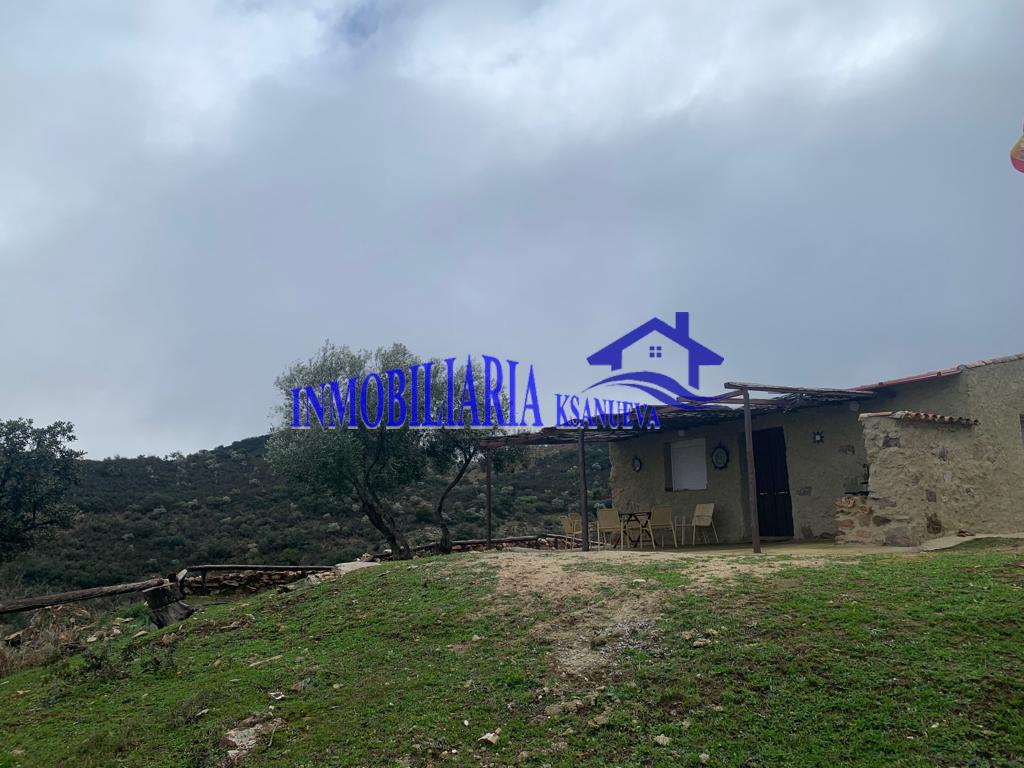 For sale of flat in Córdoba