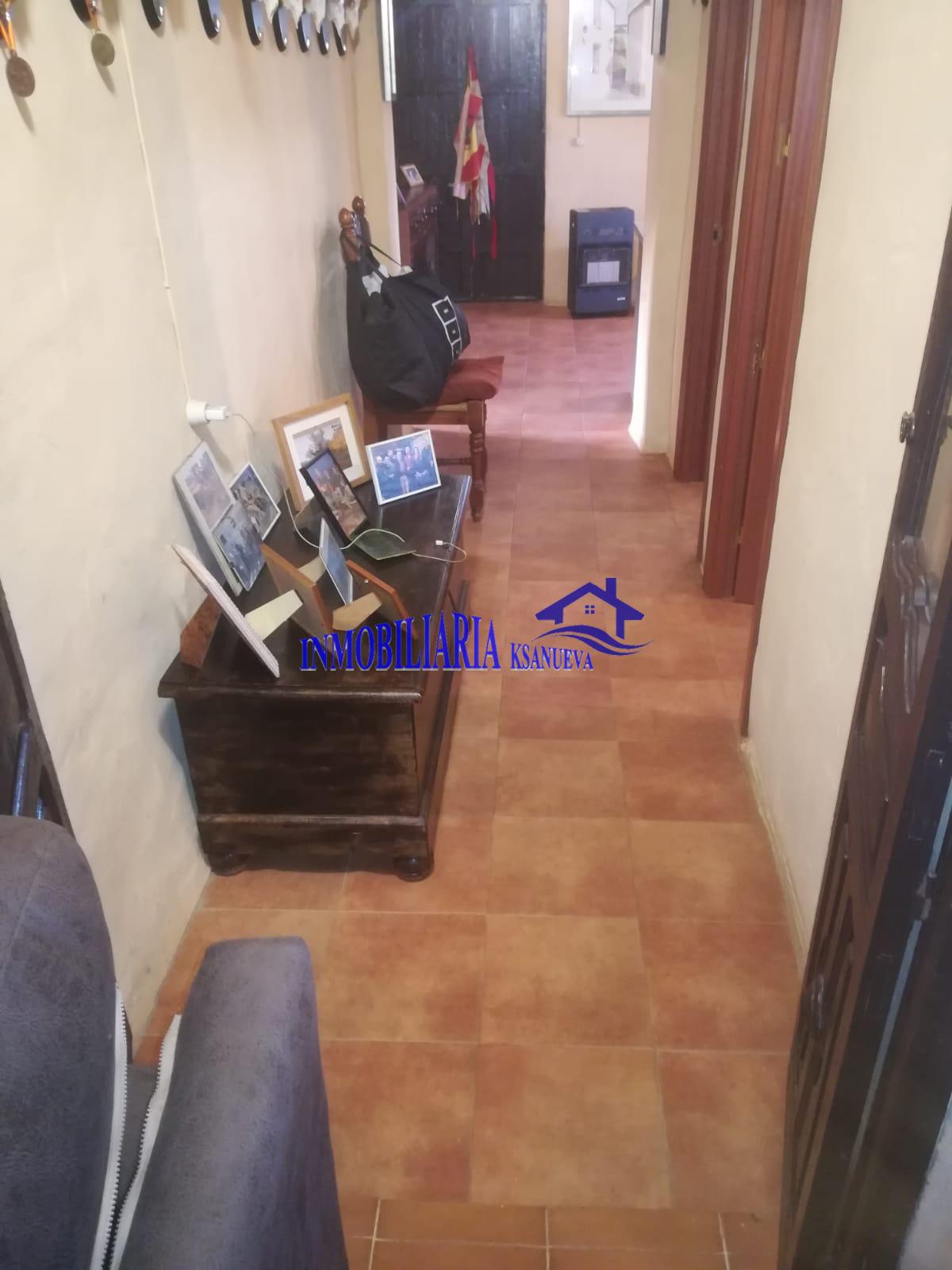 For sale of flat in Córdoba