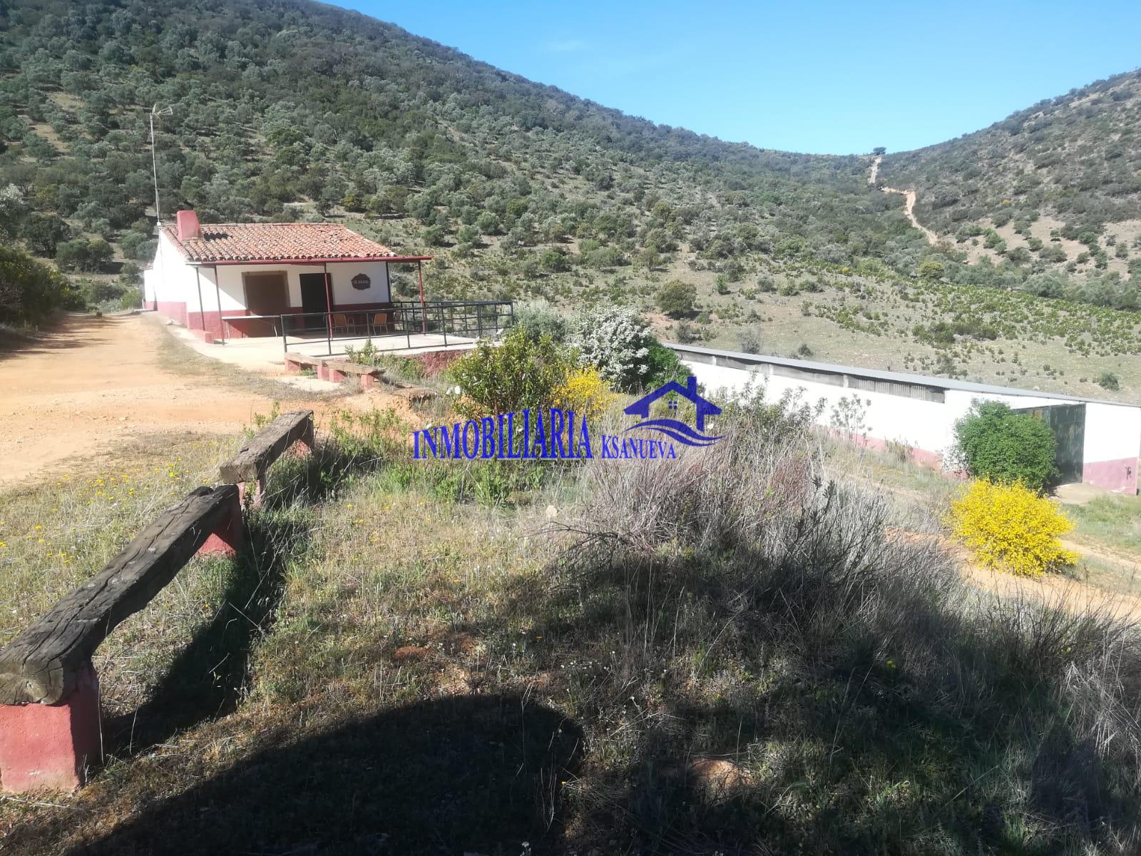 For sale of flat in Córdoba