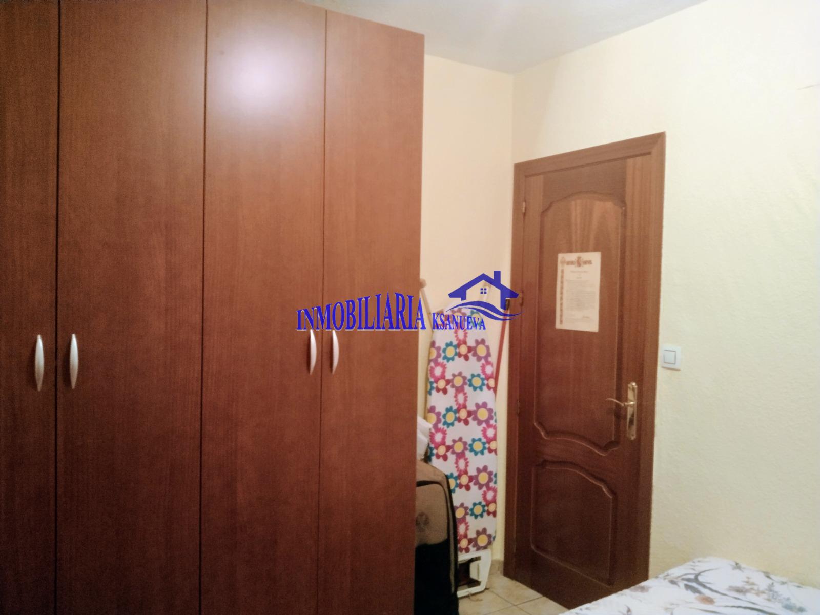 For sale of flat in Córdoba