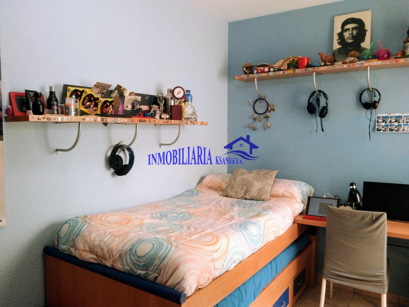 For sale of flat in Córdoba