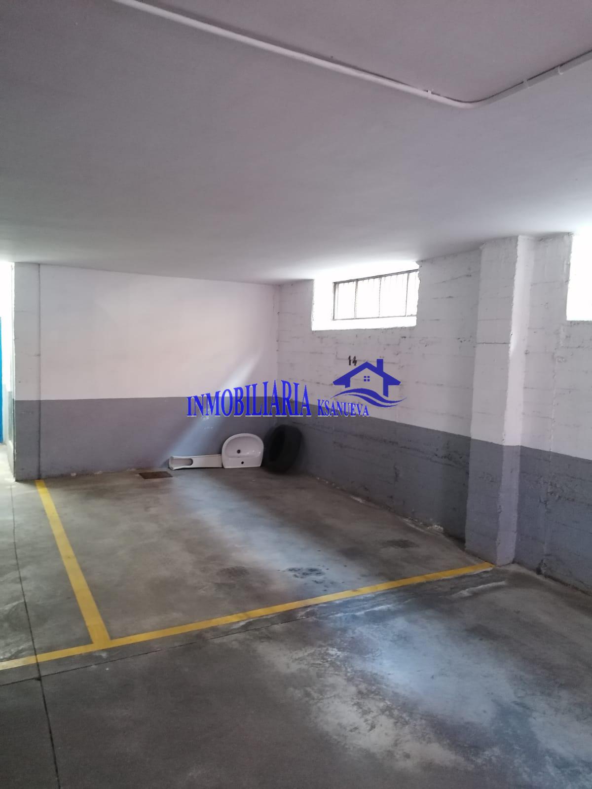 For sale of flat in Córdoba