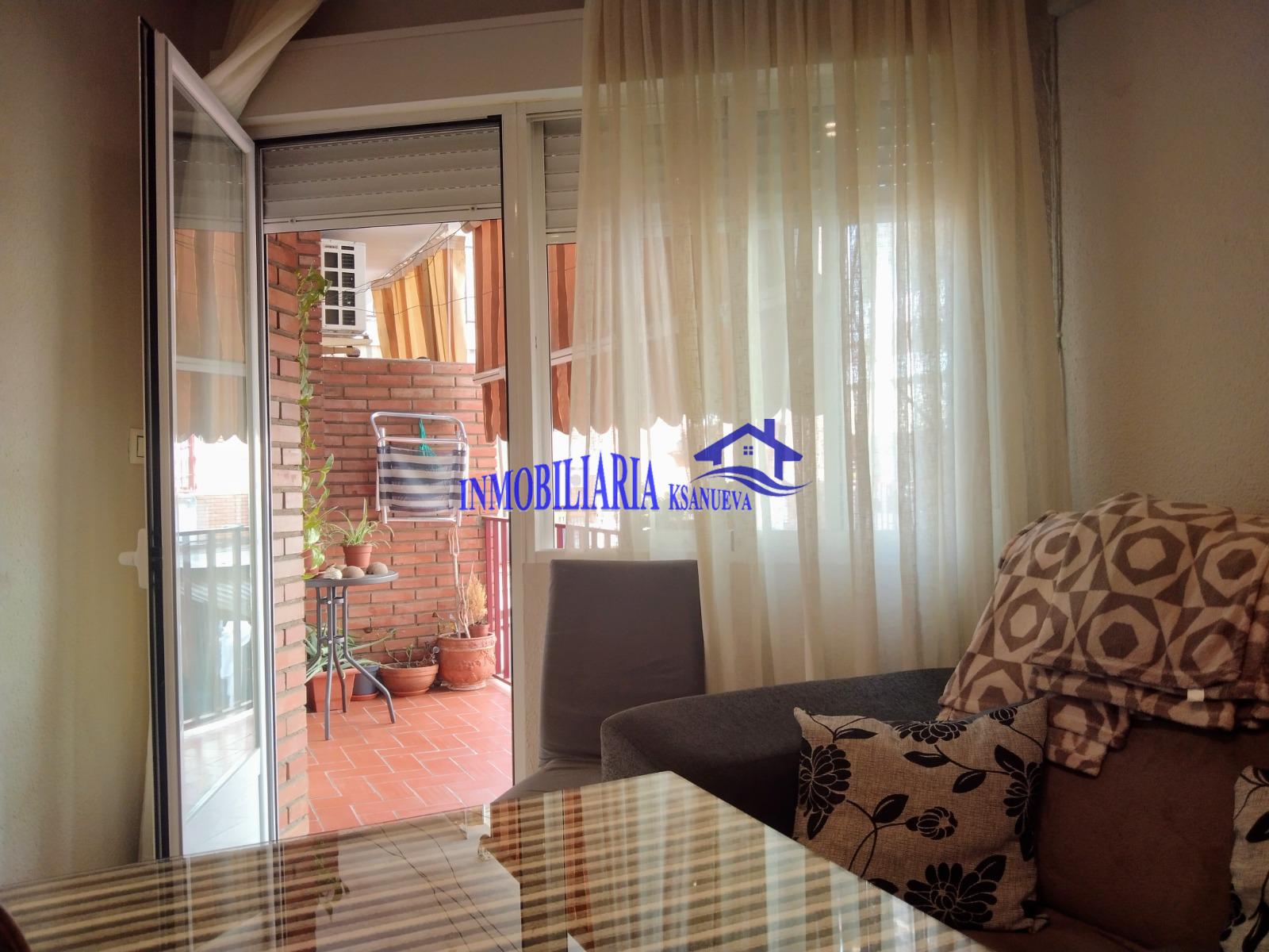 For sale of flat in Córdoba