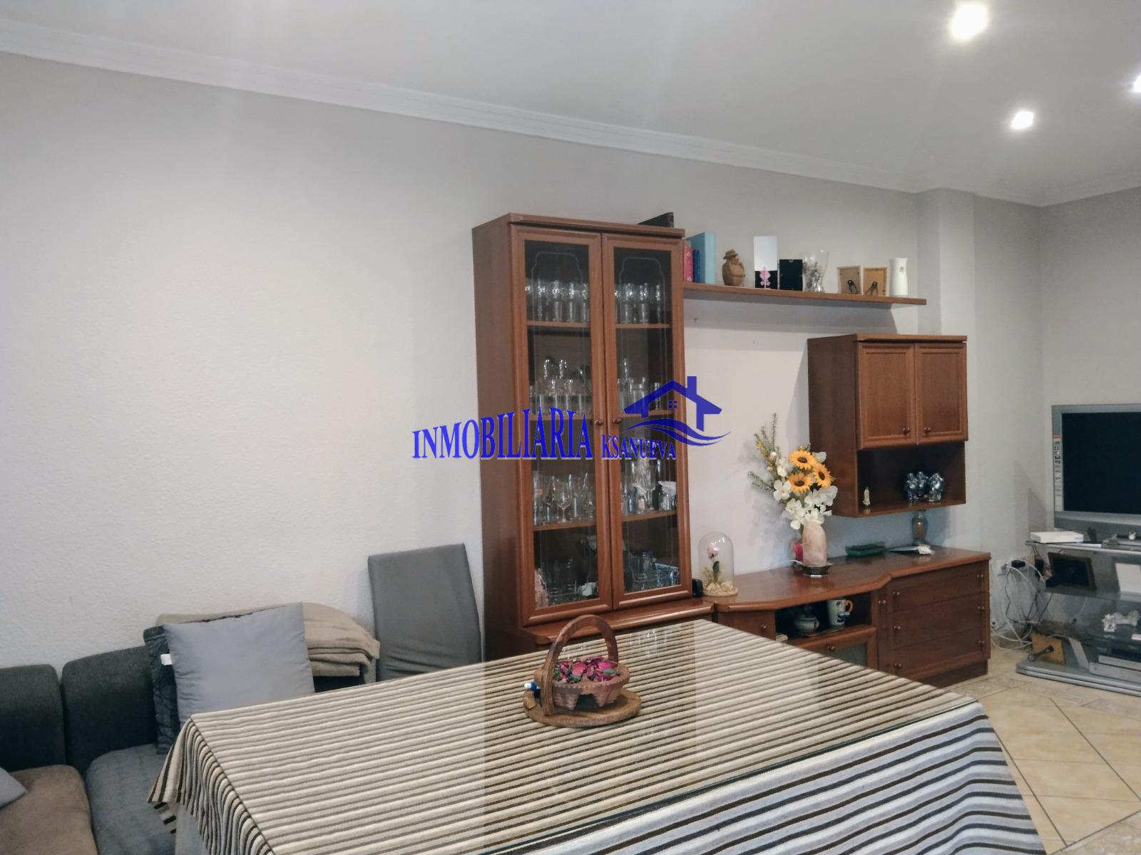 For sale of flat in Córdoba