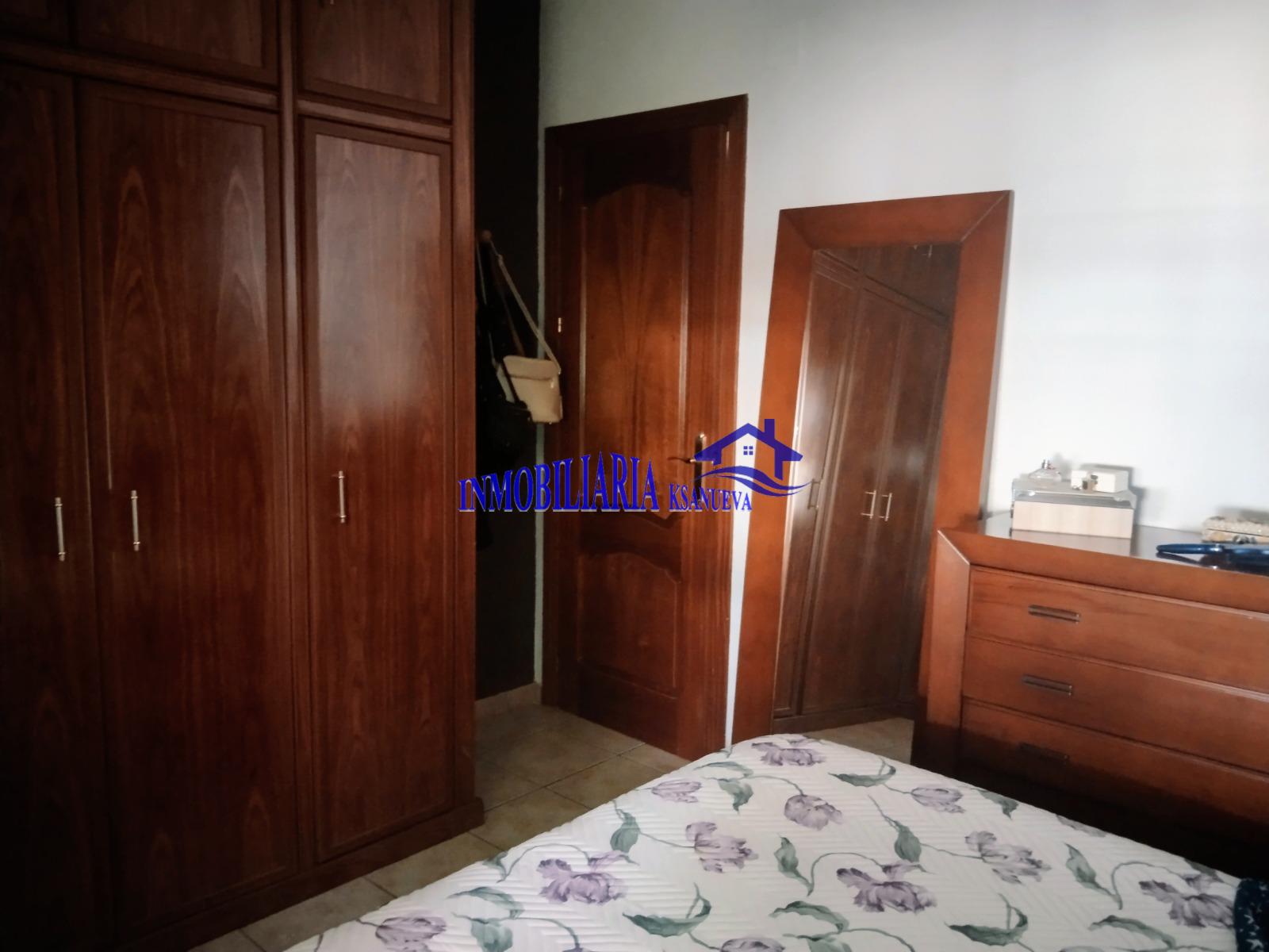 For sale of flat in Córdoba
