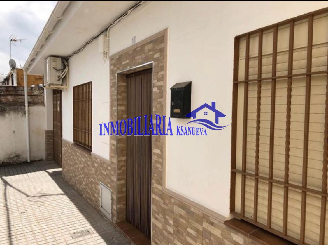 For sale of house in Córdoba