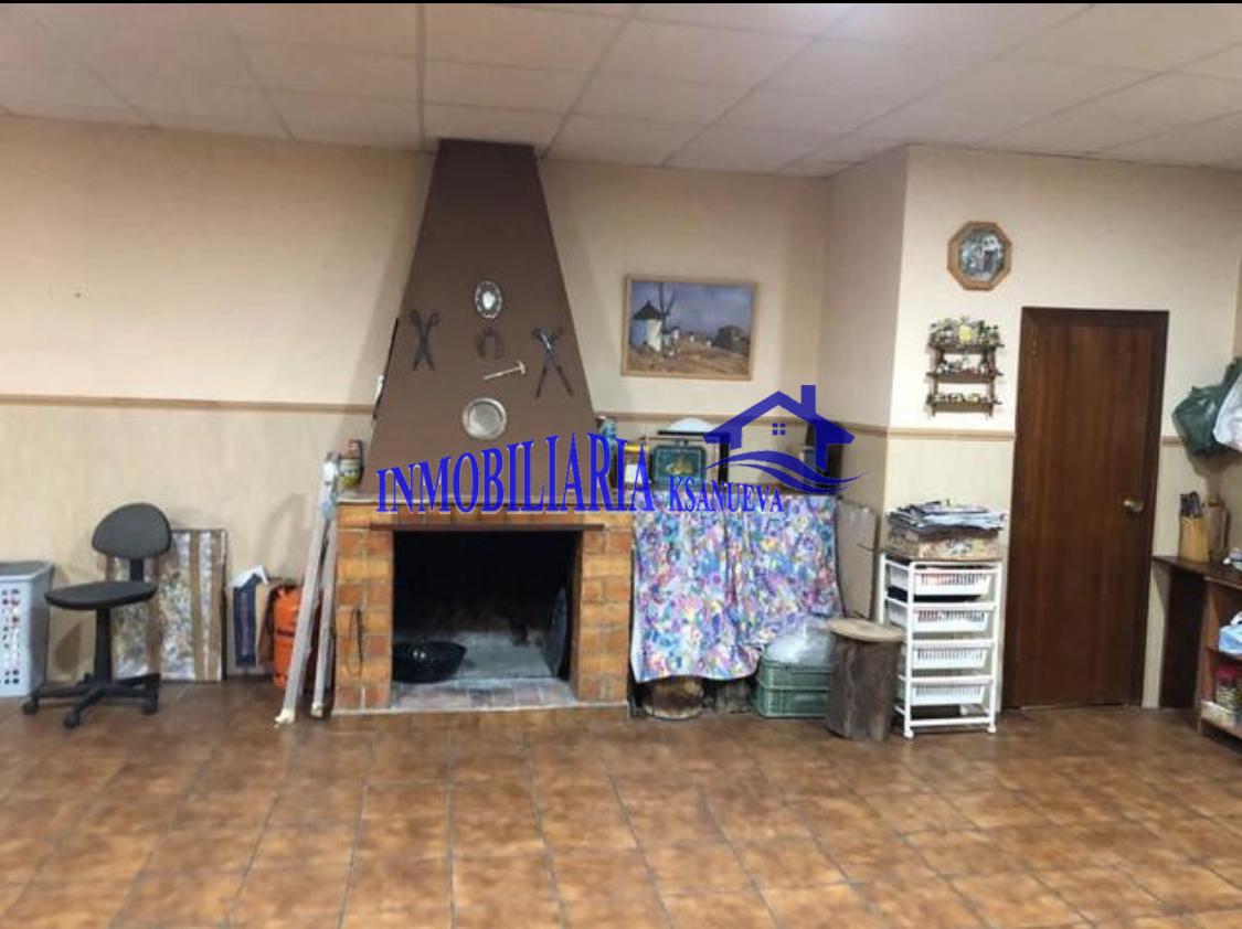 For sale of house in Córdoba