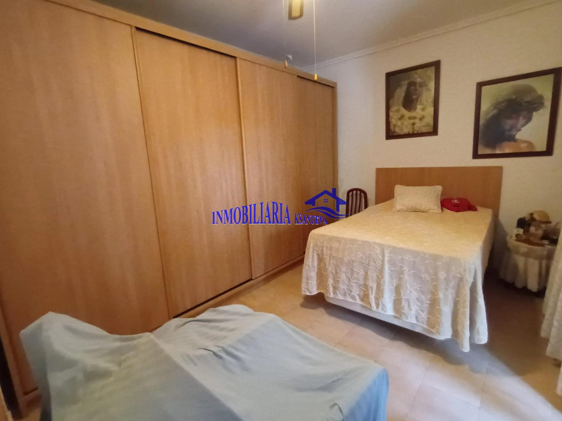 For sale of house in Córdoba