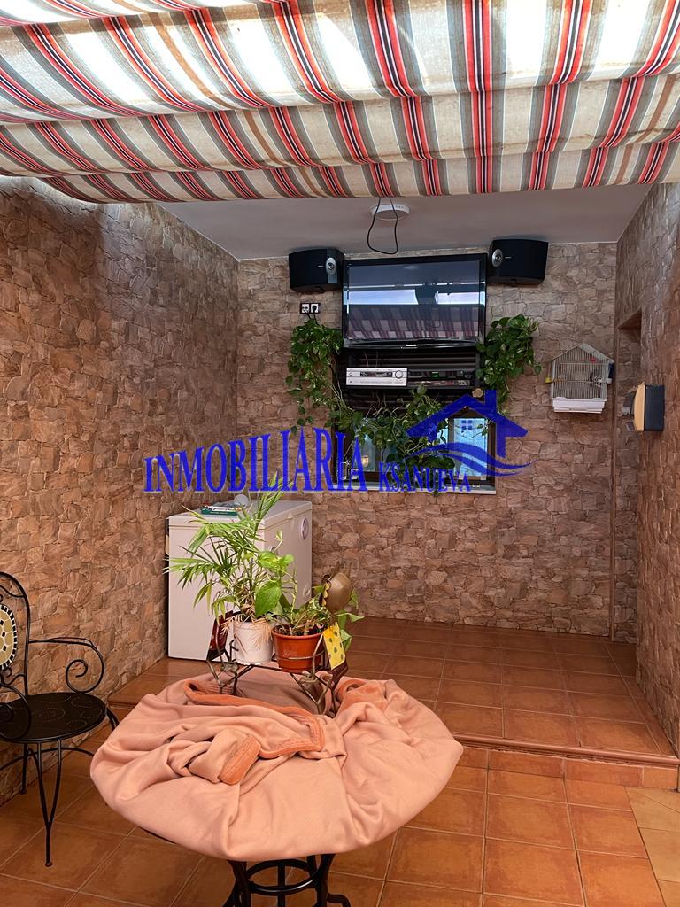 For sale of house in Córdoba