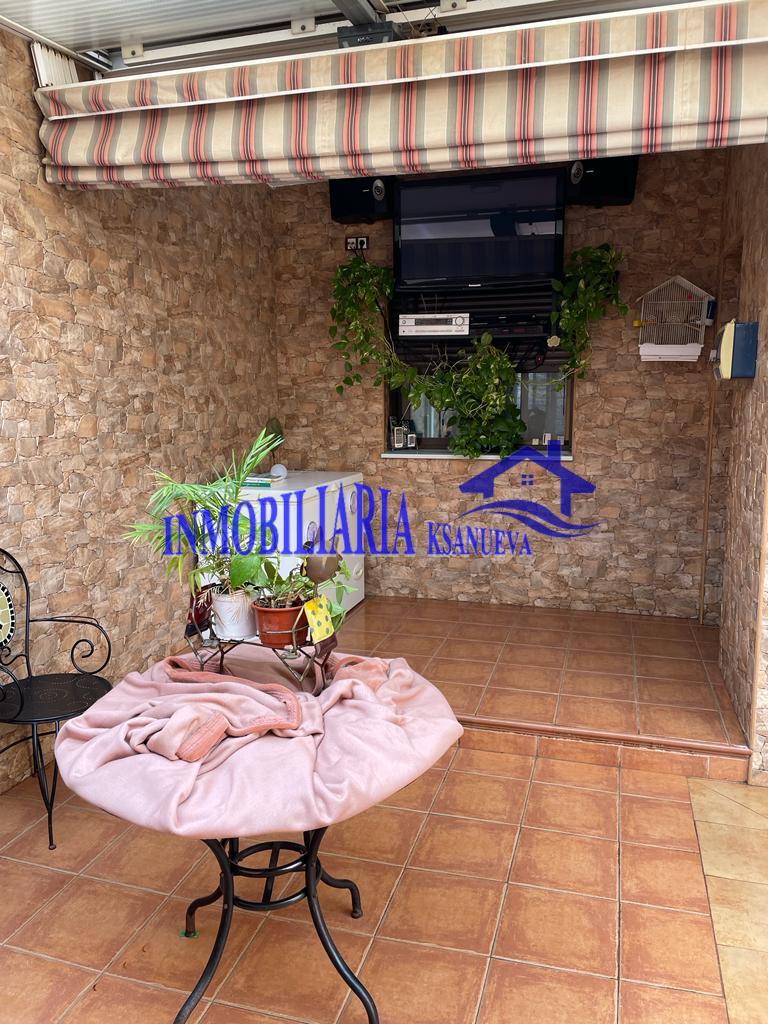 For sale of house in Córdoba