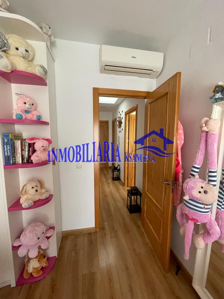 For sale of house in Córdoba