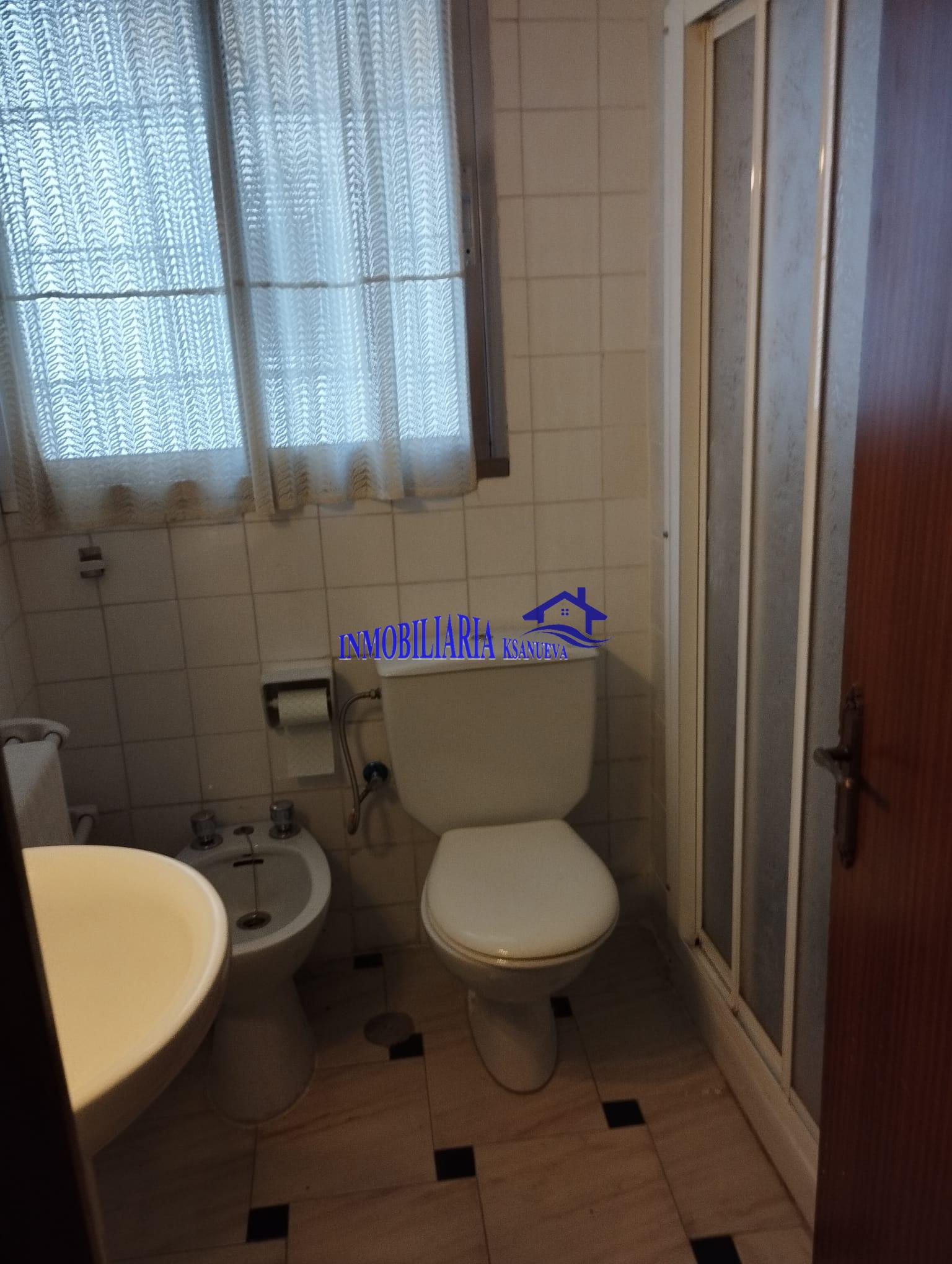 For sale of flat in Córdoba