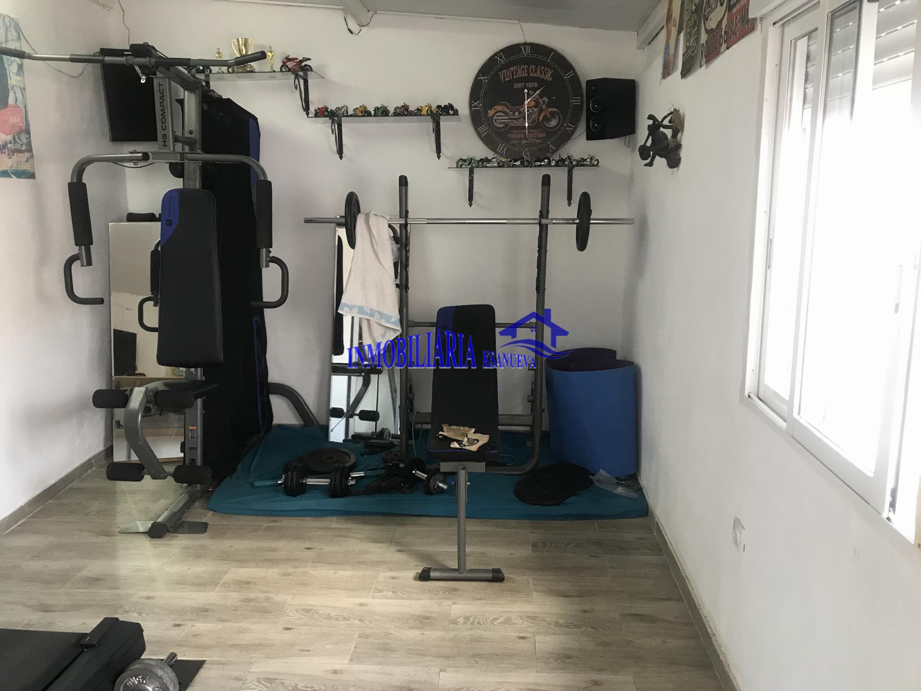 For sale of house in Córdoba