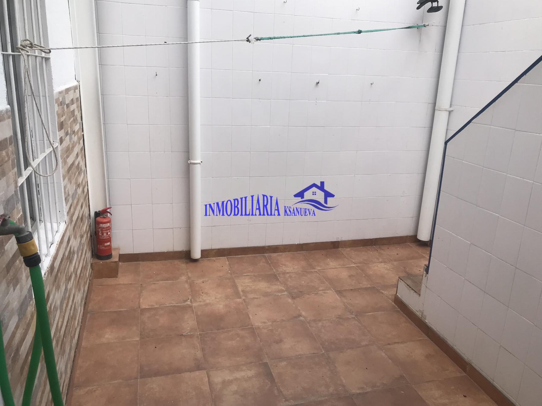 For sale of house in Córdoba