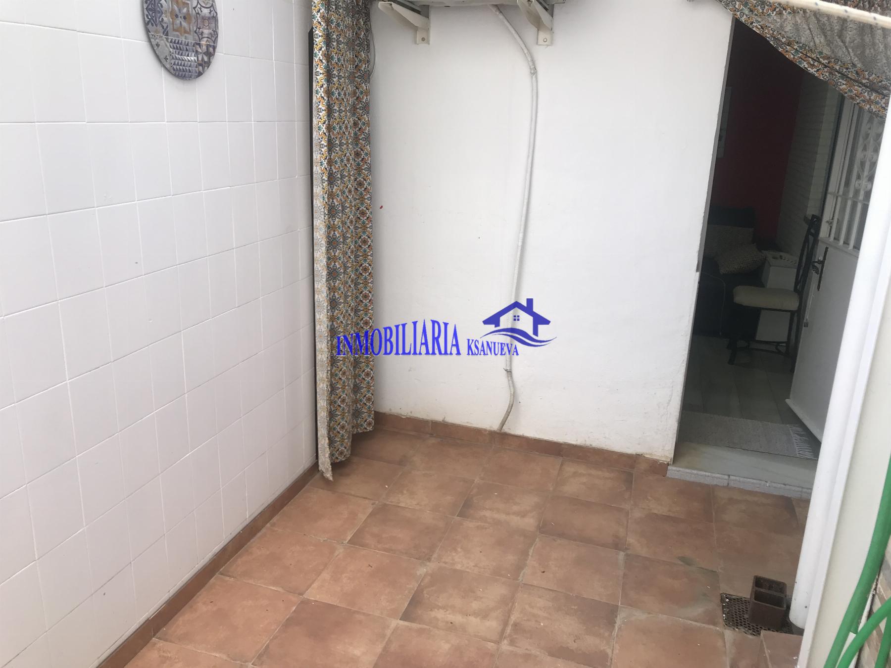 For sale of house in Córdoba