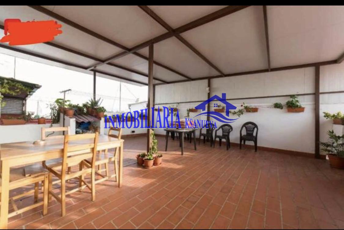 For sale of house in Córdoba