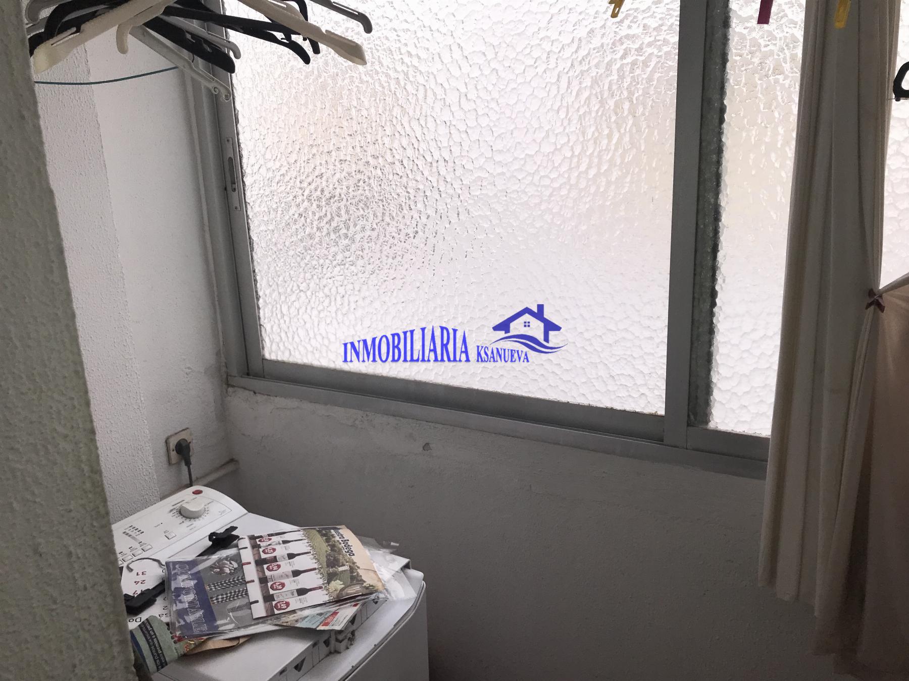 For sale of flat in Córdoba