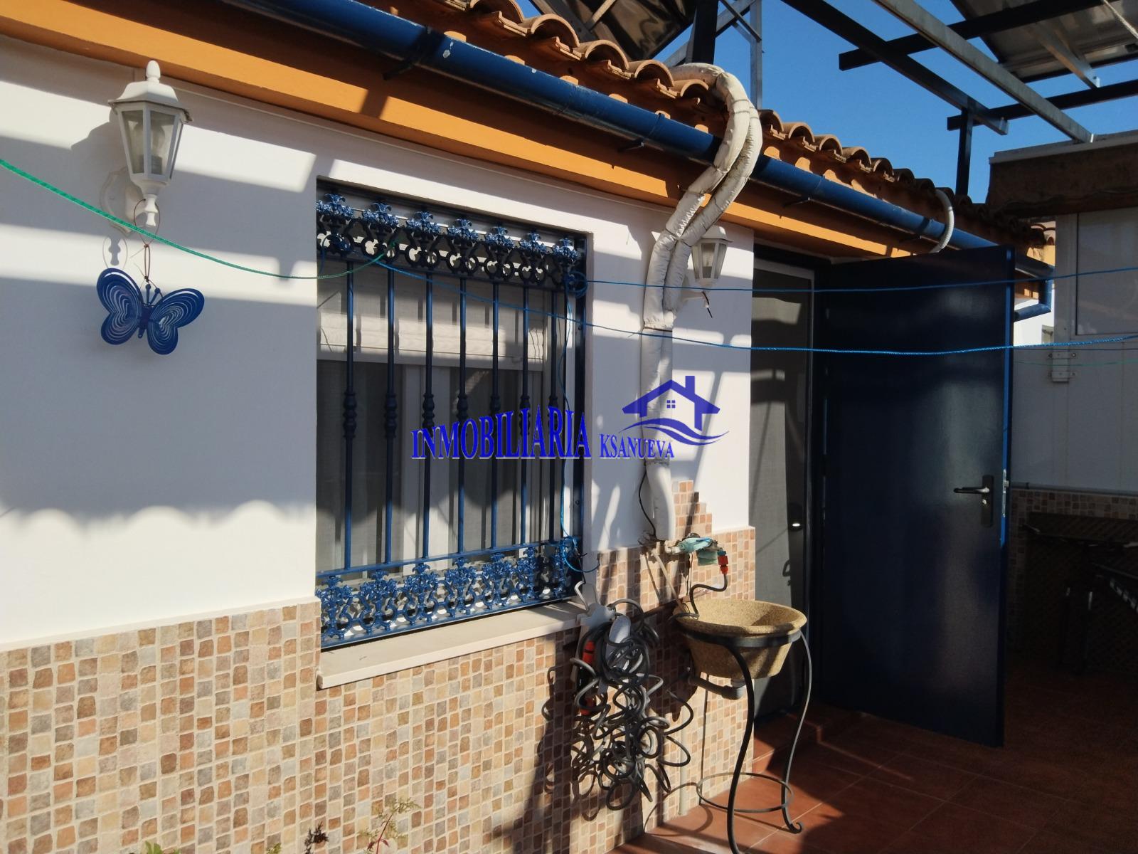 For sale of house in Córdoba