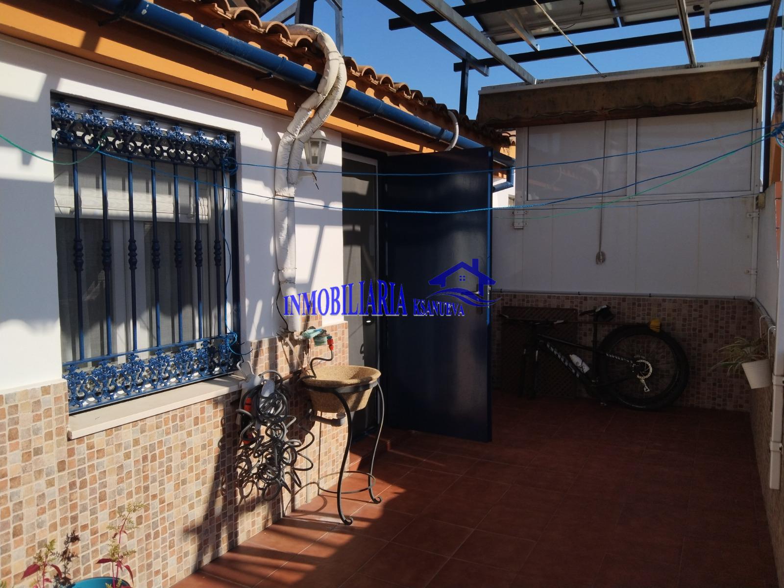 For sale of house in Córdoba