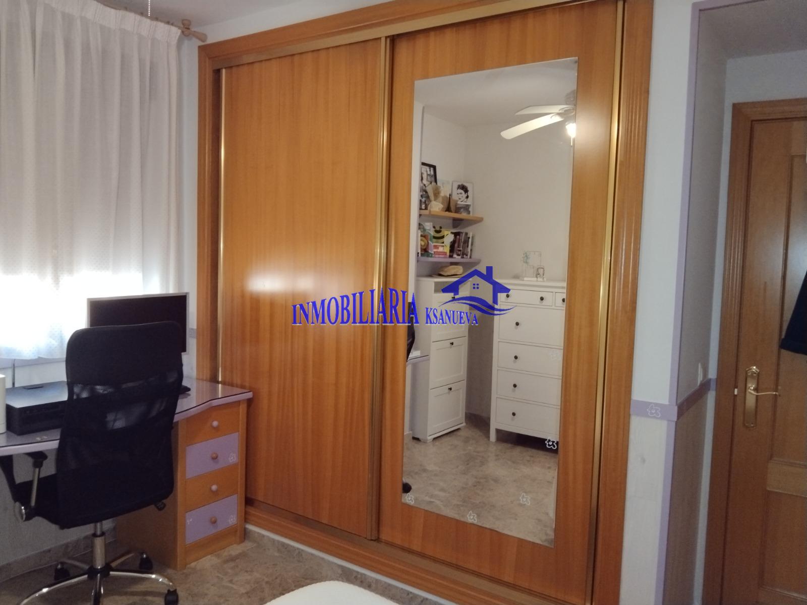 For sale of house in Córdoba