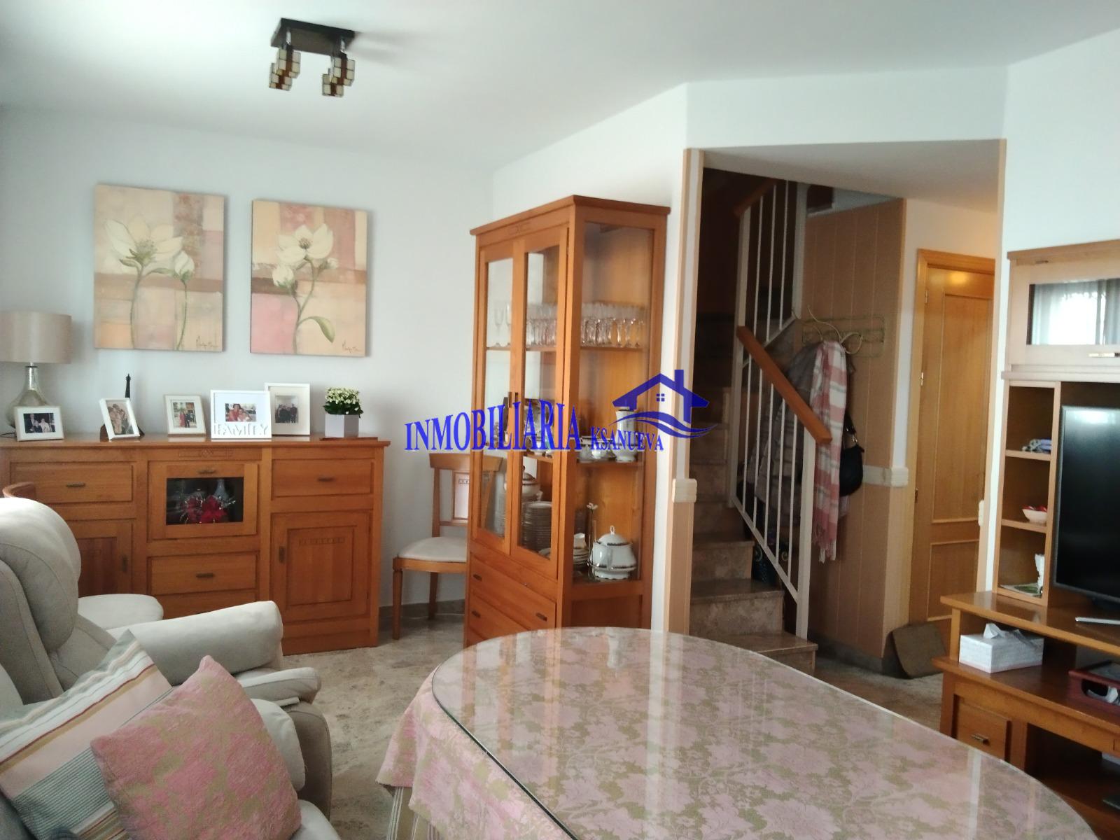 For sale of house in Córdoba