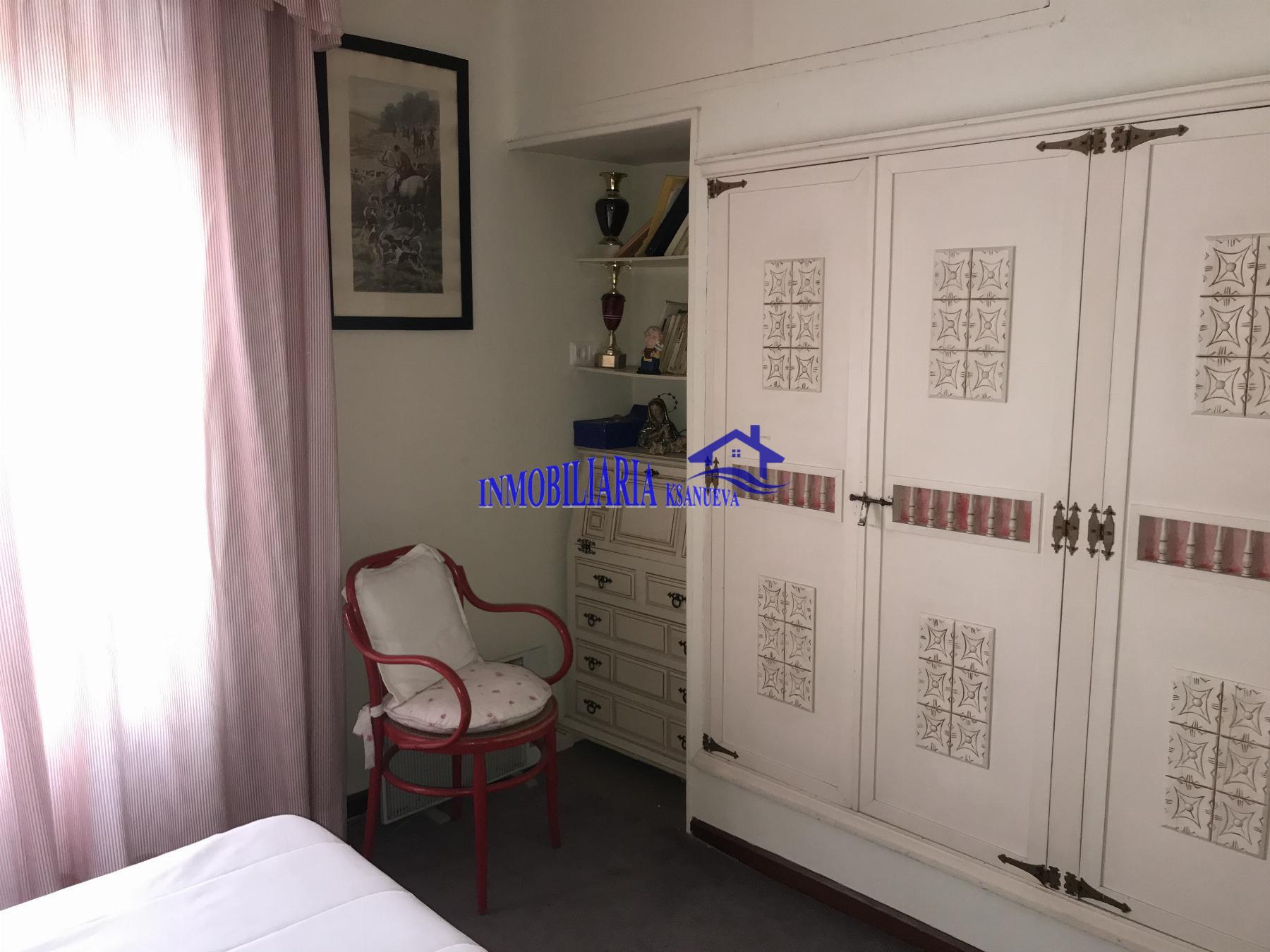 For sale of flat in Córdoba