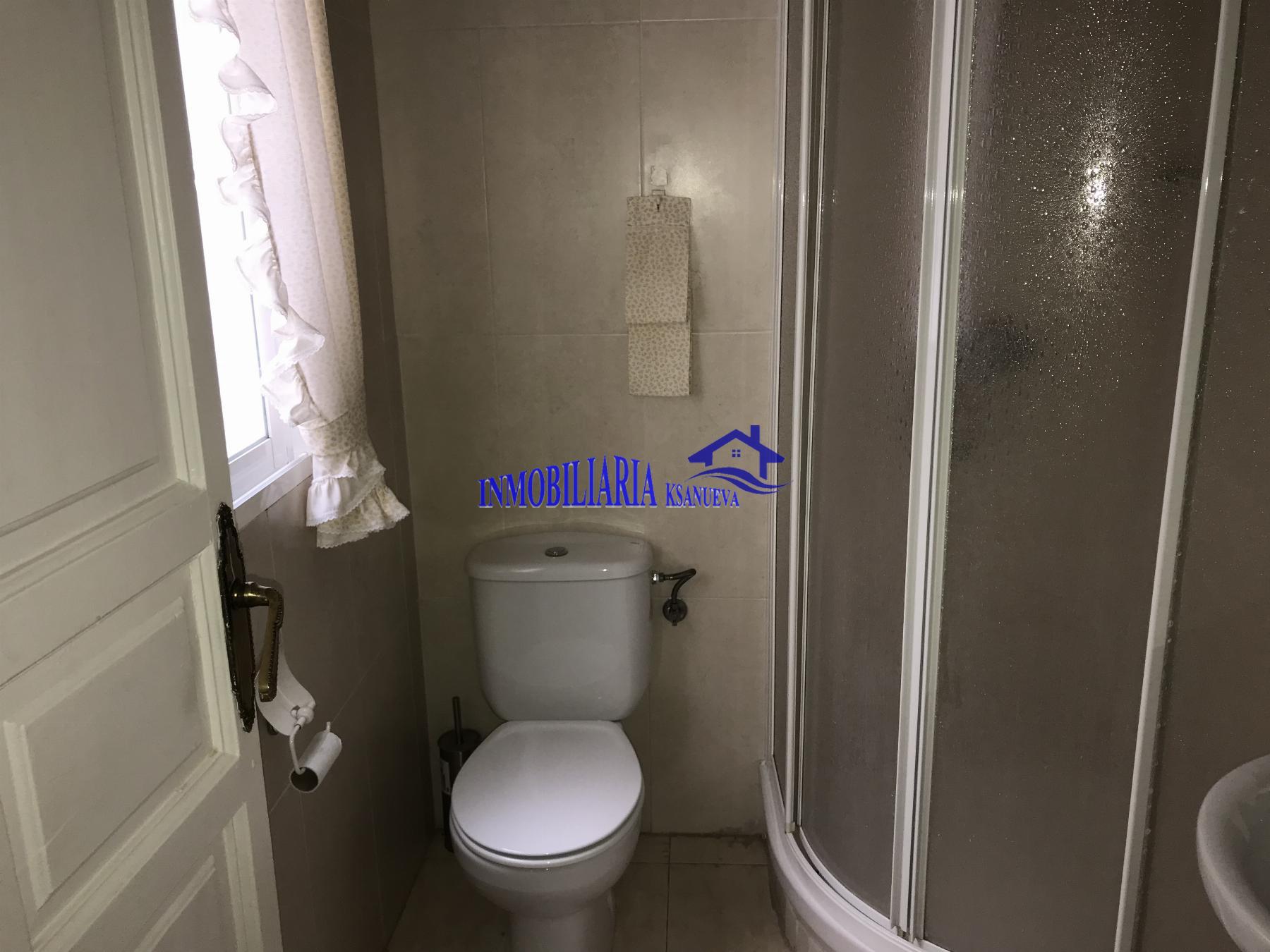 For sale of flat in Córdoba