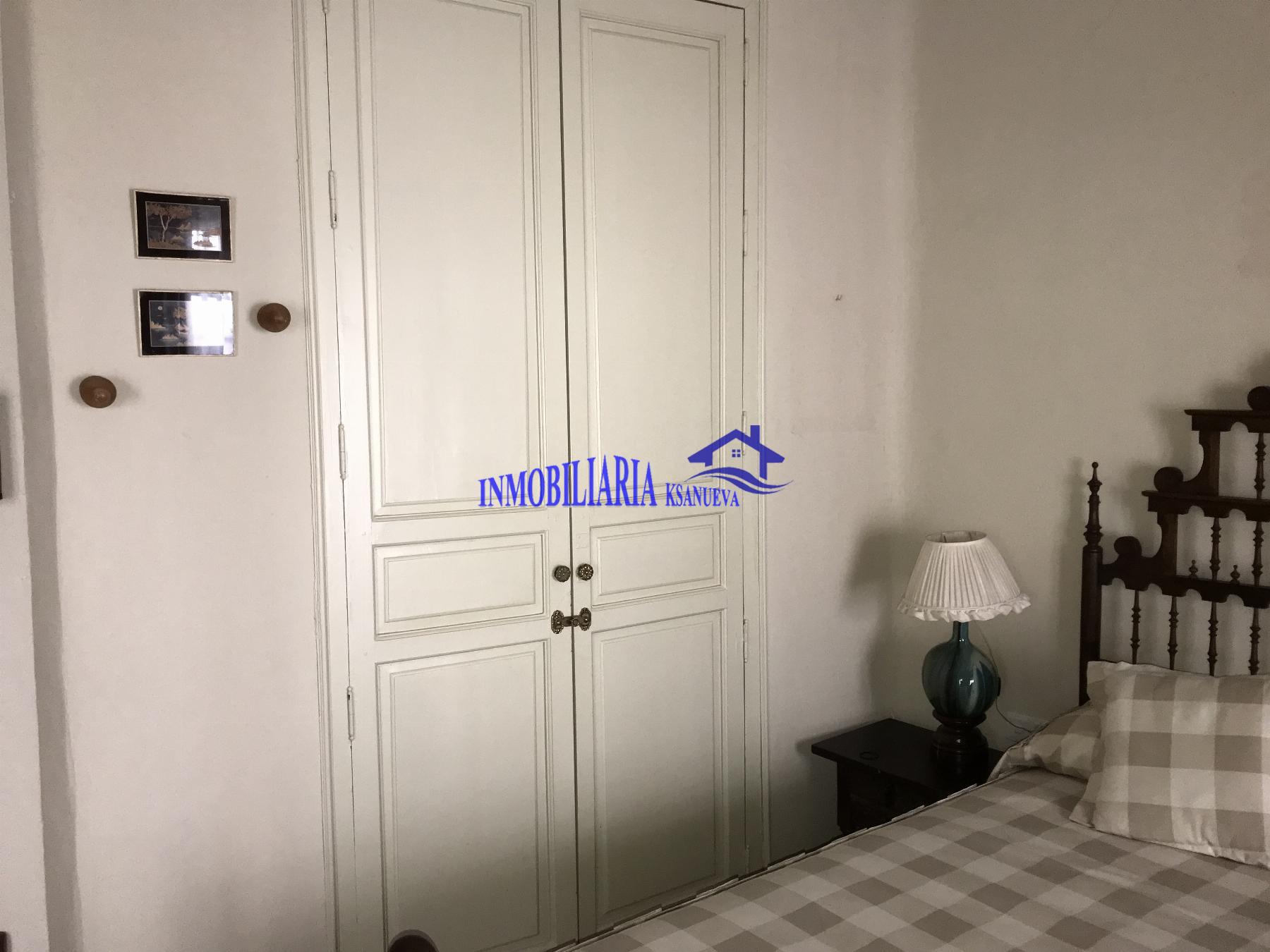 For sale of flat in Córdoba