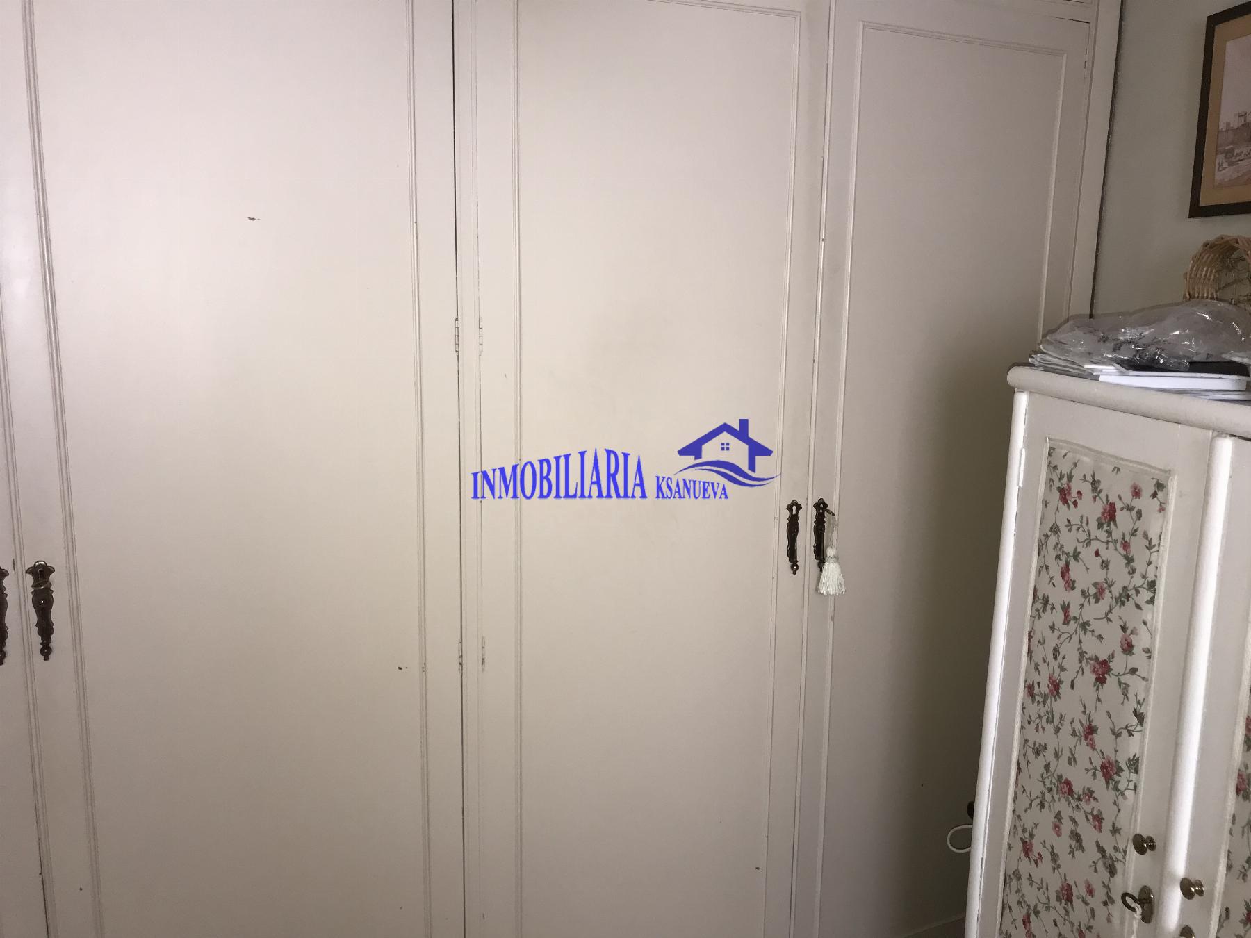For sale of flat in Córdoba