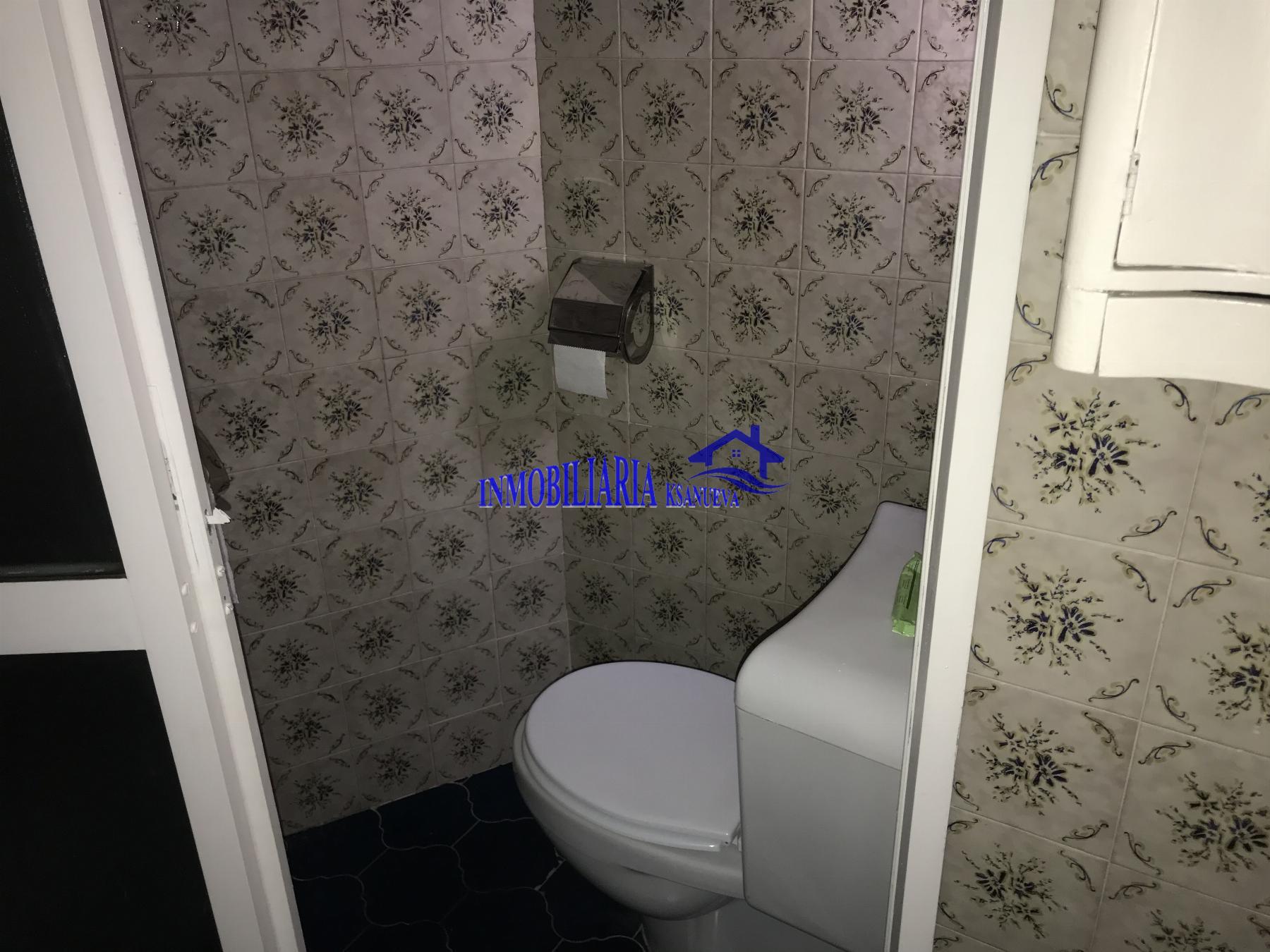 For sale of flat in Córdoba