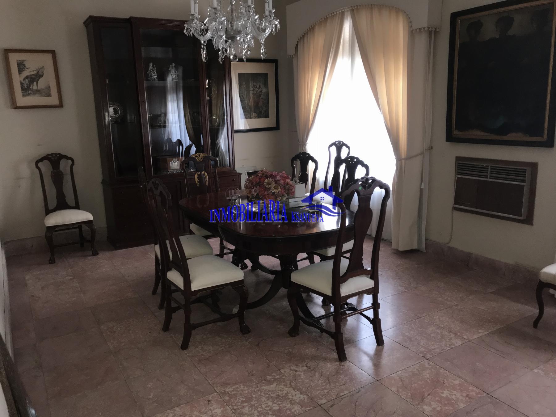 For sale of flat in Córdoba