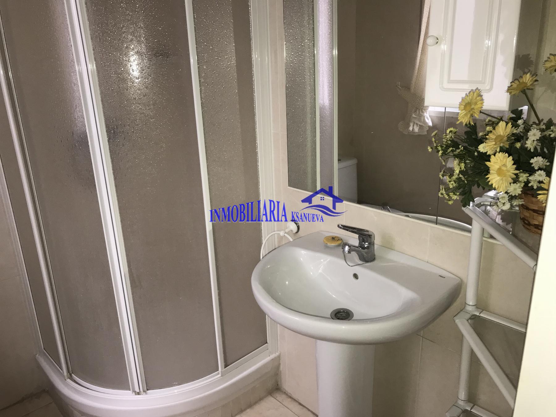 For sale of flat in Córdoba