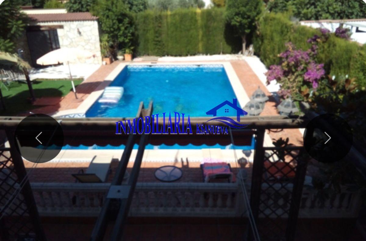 For sale of chalet in Córdoba